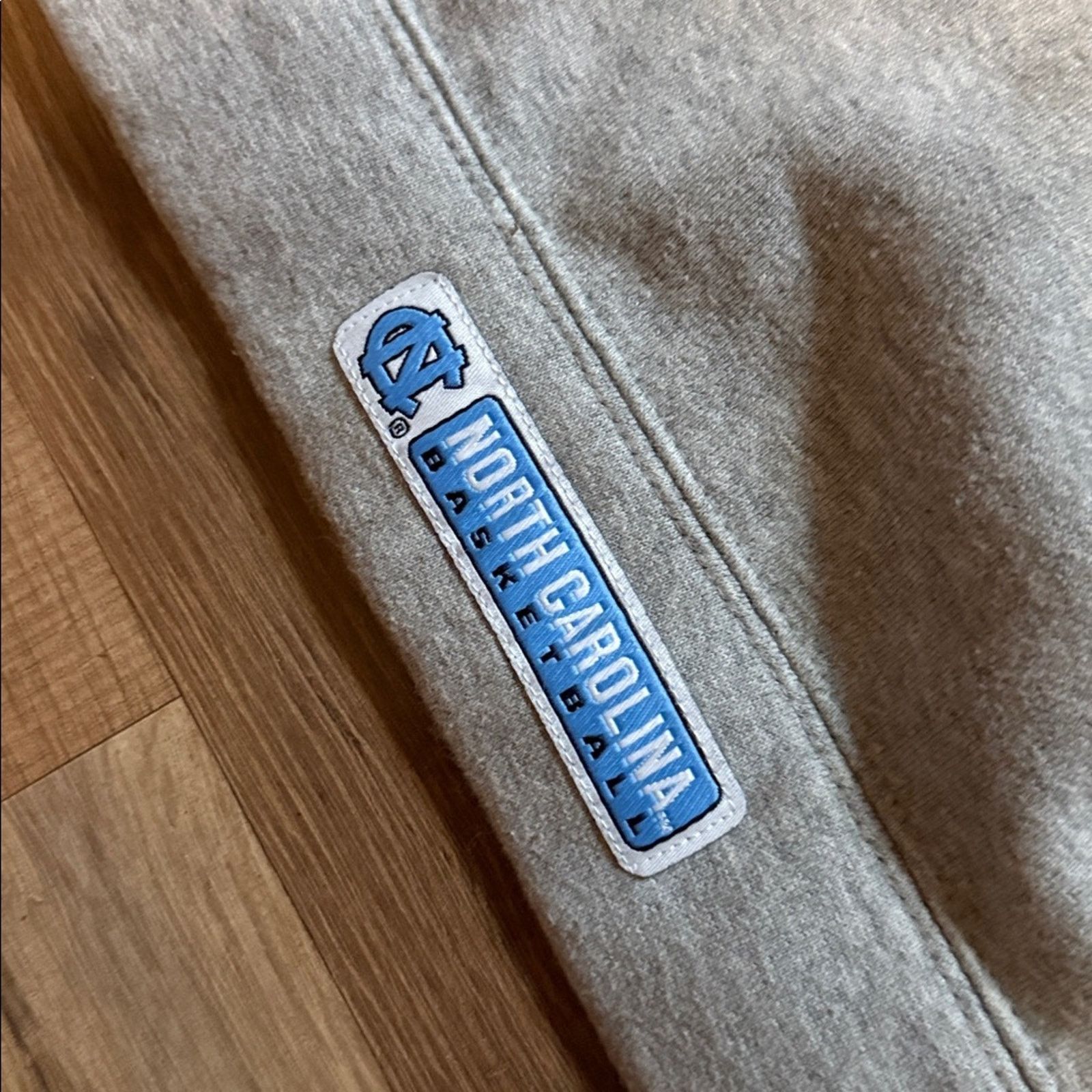 Jordan Brand Y2K Jordan UNC Hoodie Sweatshirt Size US XL / EU 56 / 4 - 7 Thumbnail