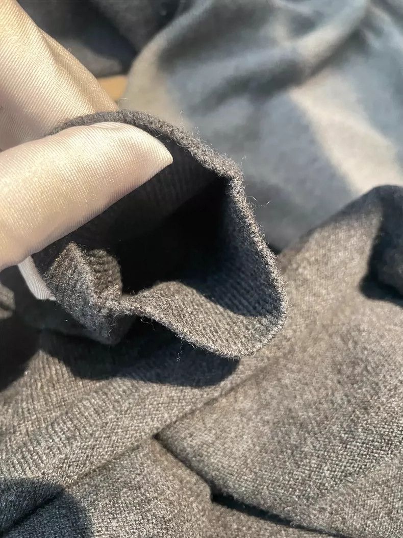 Loro Piana LORO PIANA Black and blue gray goat cashmere sweater Size XL / US 12-14 / IT 48-50 - 6 Thumbnail