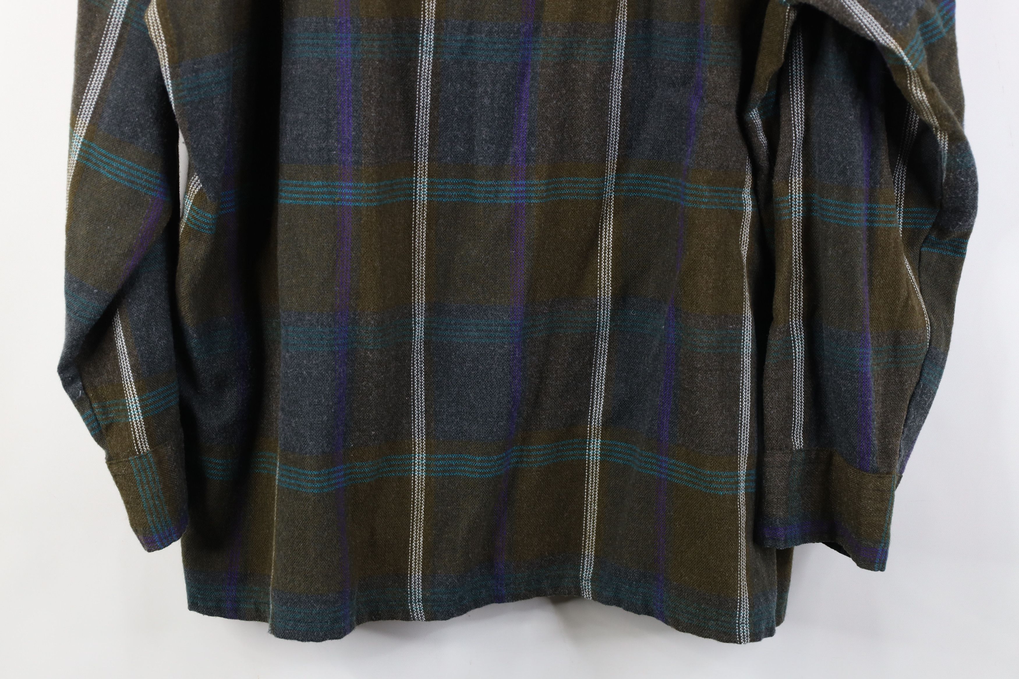 Vintage Vintage 70s 80s Streetwear Knit Collared Button Shirt Plaid Size US XL / EU 56 / 4 - 13 Thumbnail