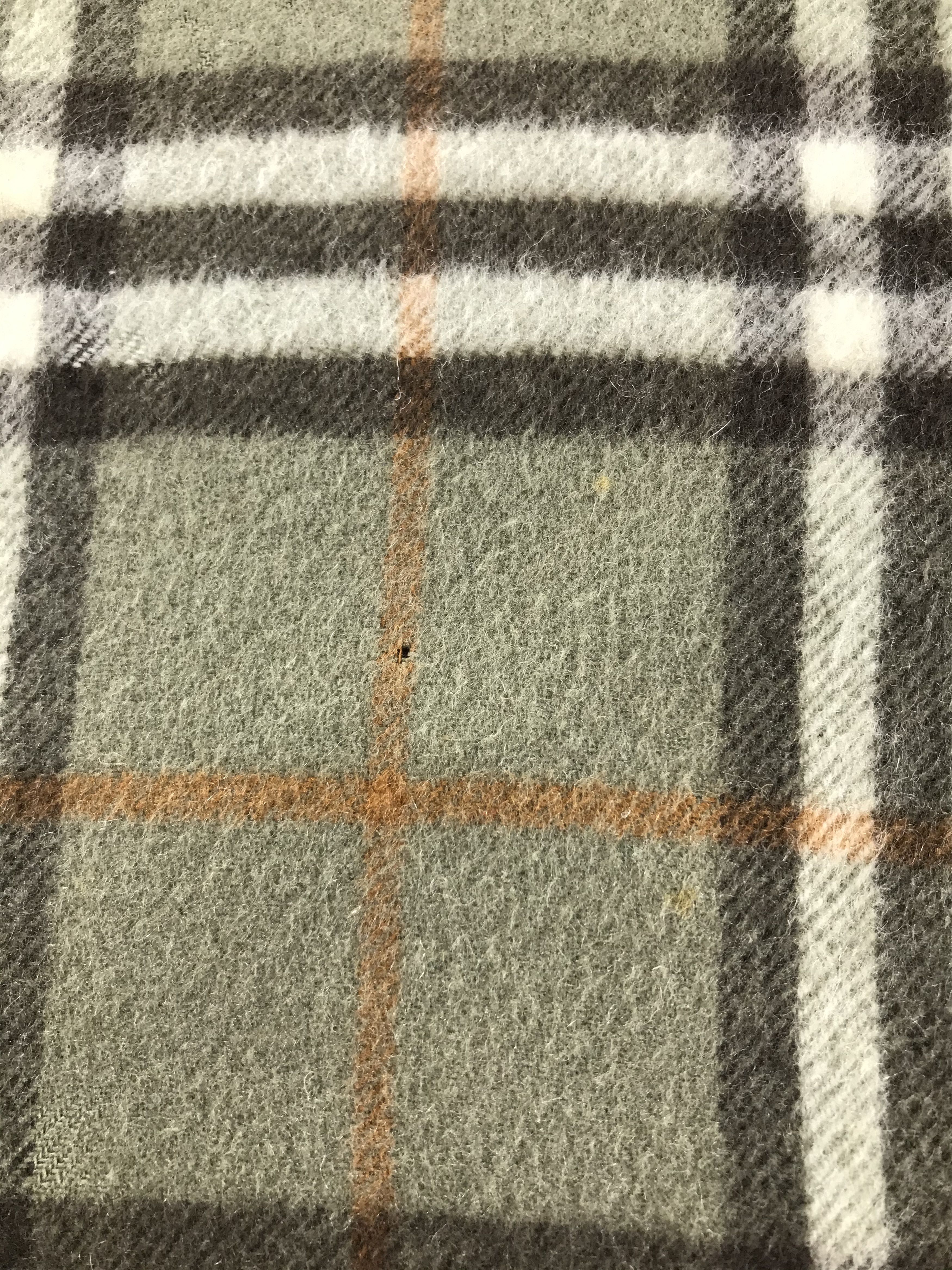 Vintage Burberry Scarf/Muffler/Neckwear MF1594