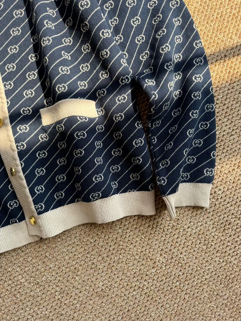 Gucci Gucci Full-print logo interlocking double G oblique stripe Size L / US 10 / IT 46 - 3 Thumbnail