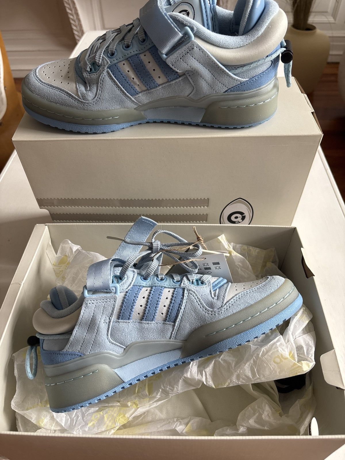 ADIDAS FORUM BUCKLE LOW X BAD BUNNY BLUE TINT