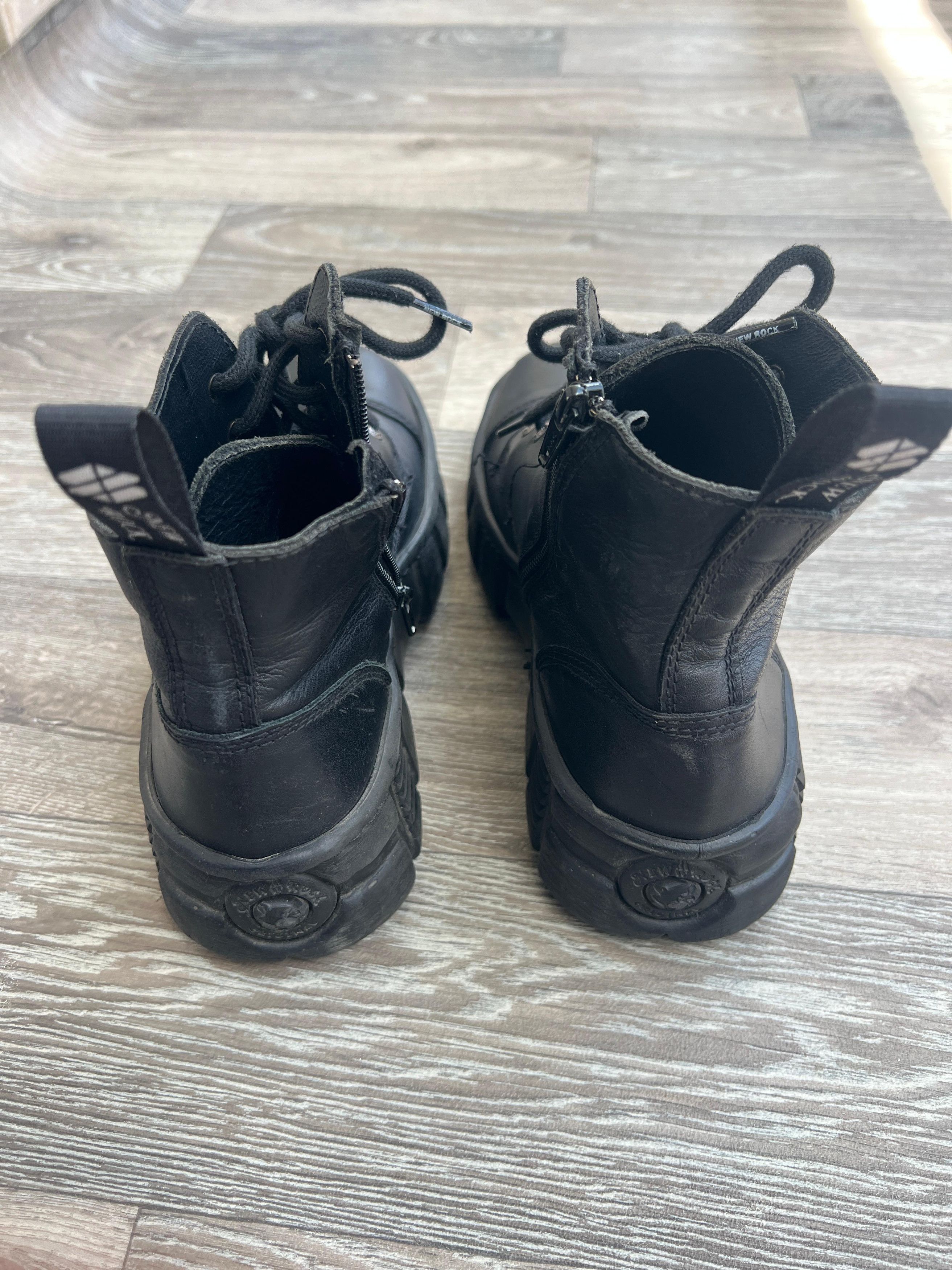 New Rock New Rock Black Leather Boots Size US 7 / EU 40 - 2 Thumbnail