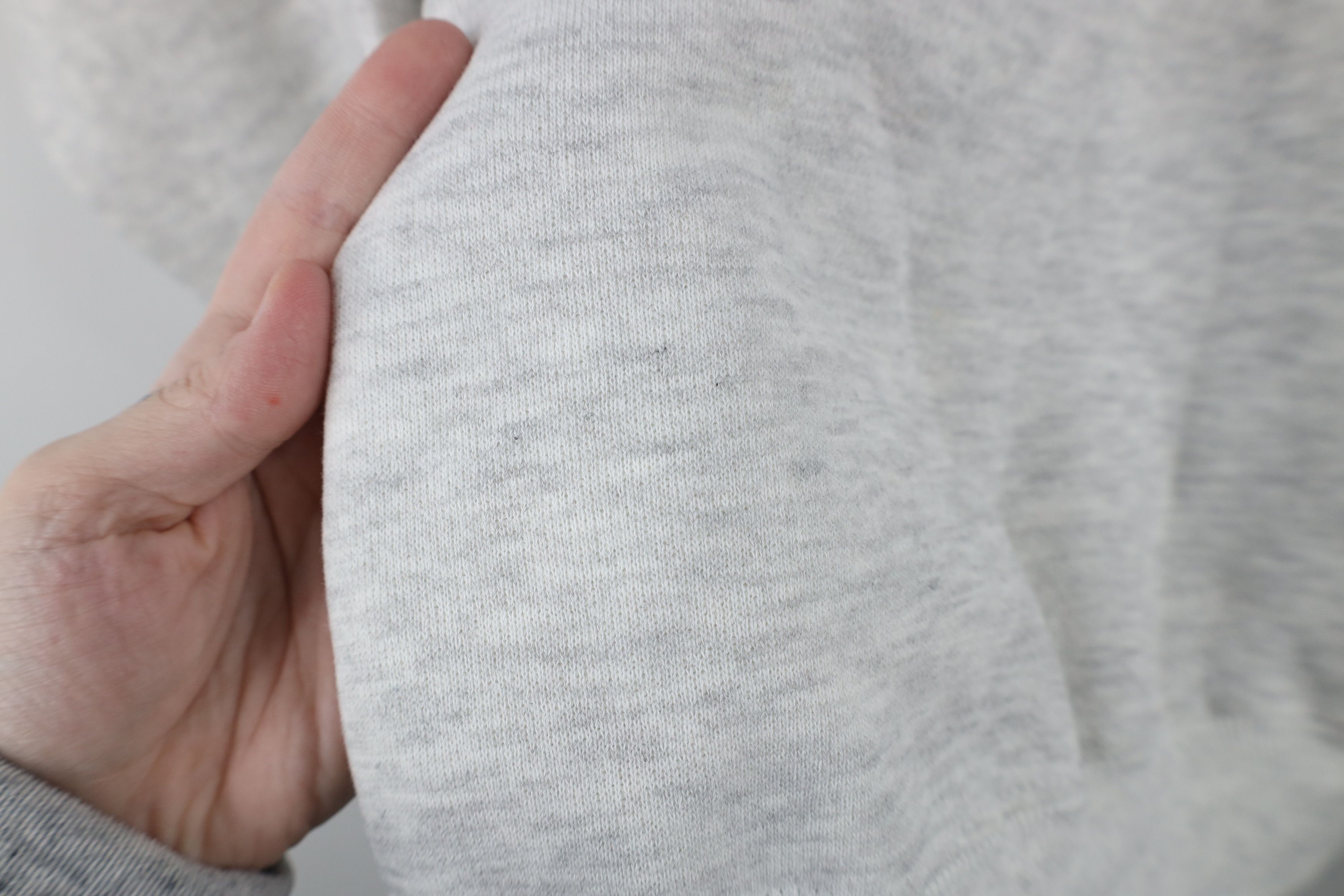 Vintage Vintage 90s Streetwear Crewneck Sweatshirt Heather Gray USA Size US XL / EU 56 / 4 - 6 Thumbnail