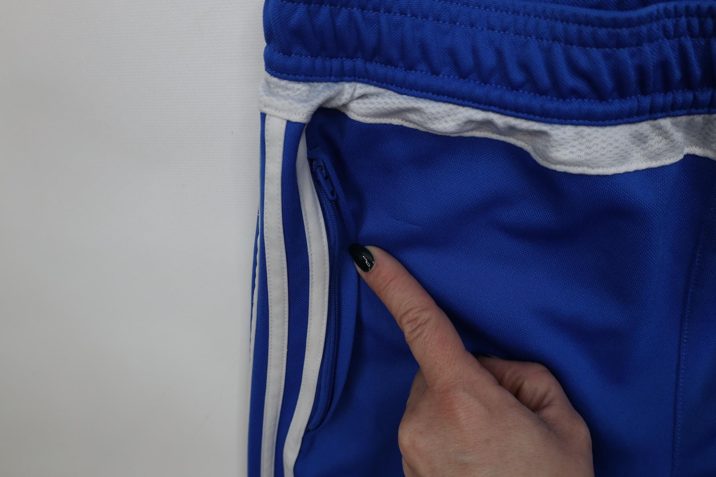 Adidas Vintage Adidas Striped Tapered Leg Running Soccer Pants Size US 34 / EU 50 - 8 Thumbnail
