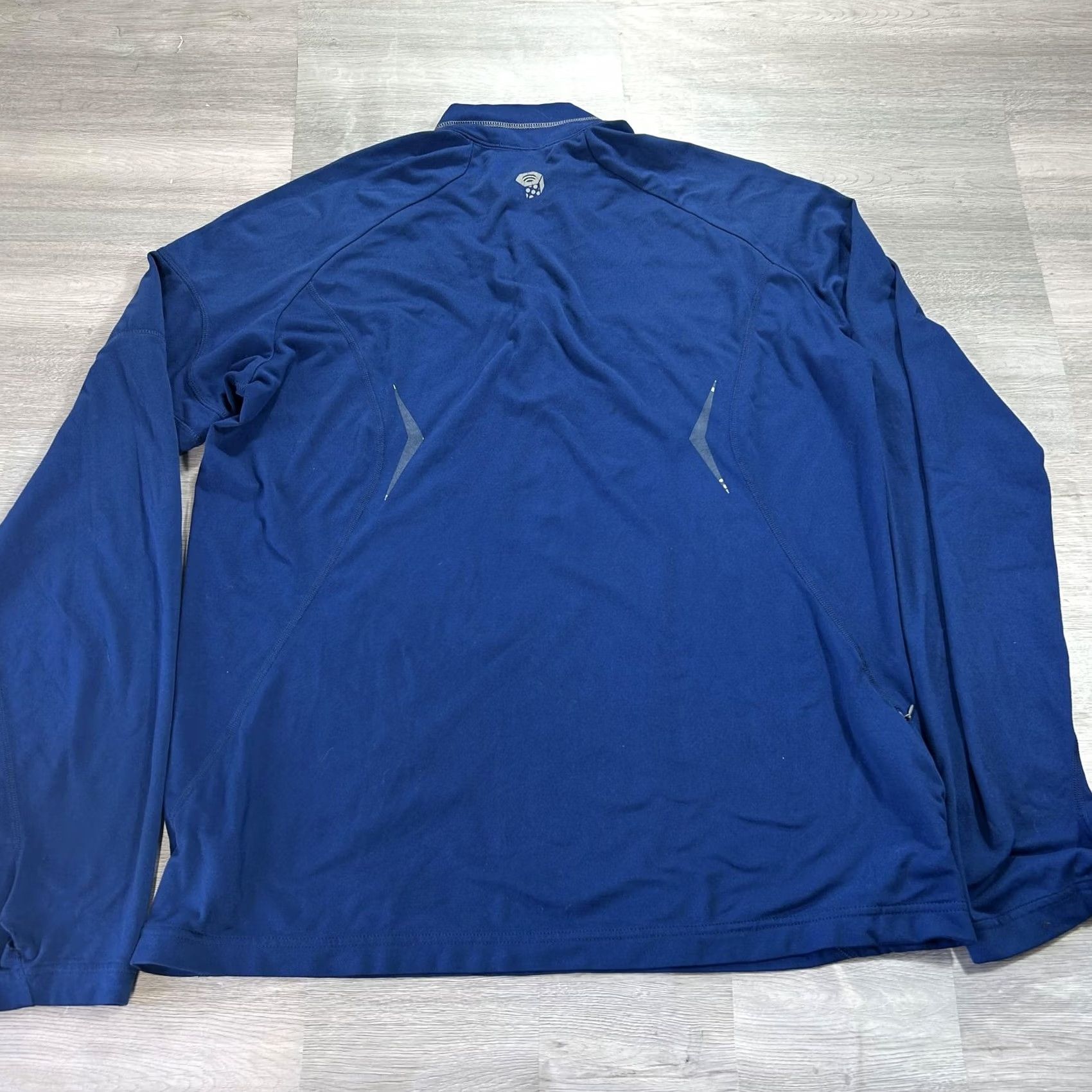 Mountain Hardwear Mountain Hardwear Pullover Mens XL Blue 1/4 Zip Long Sleeve Hiking Performance Size US XL / EU 56 / 4 - 2 Thumbnail