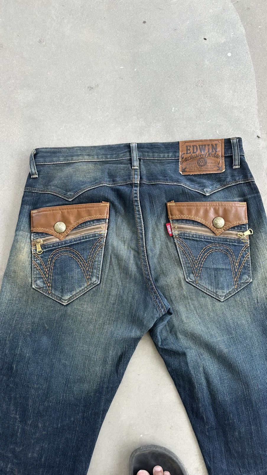 Edwin EDWIN EXCLUSIVE VINTAGE FADED WASHED DENIM Size US 36 / EU 52 - 8 Thumbnail