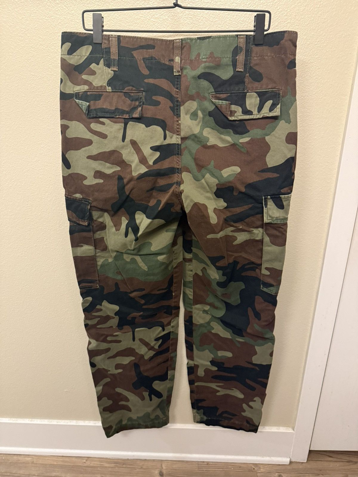 Levi's Levi’s XX Cargo Straight Fit Camo Pants Size US 33 - 2 Thumbnail