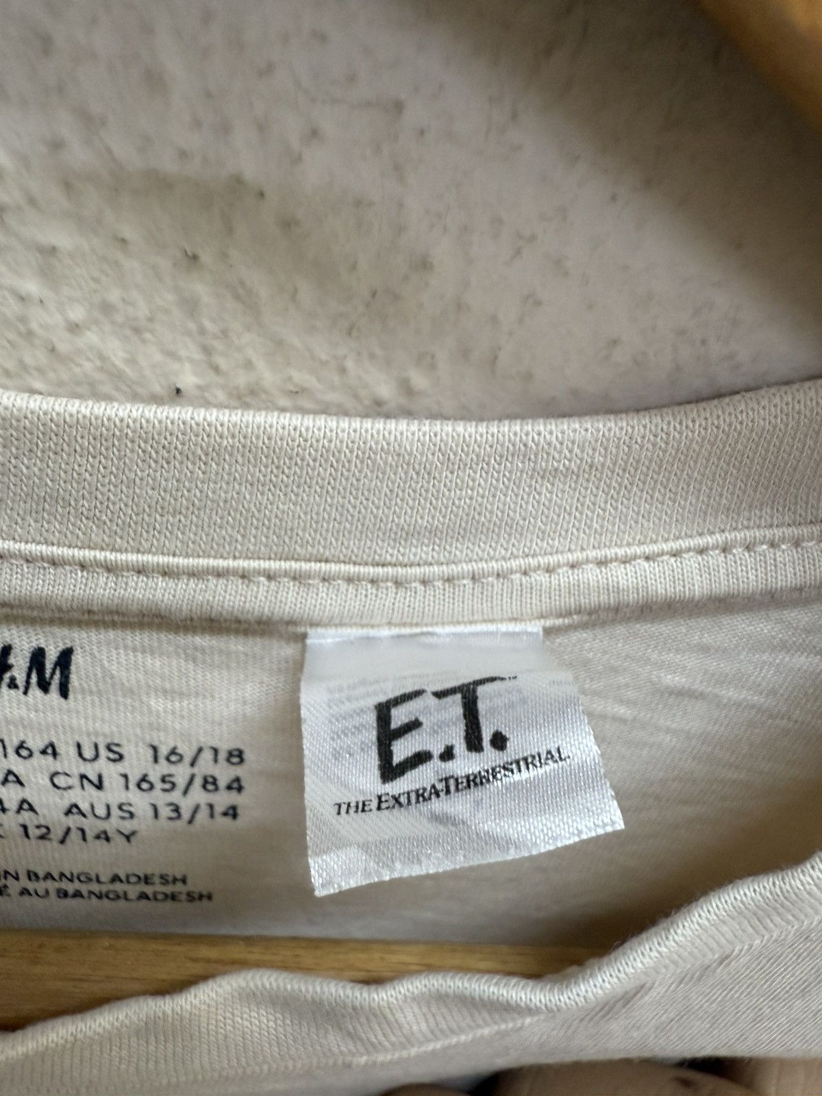 H&M H&M Universal Studios E.T Movie Tshirt Size US S / EU 44-46 / 1 - 7 Thumbnail