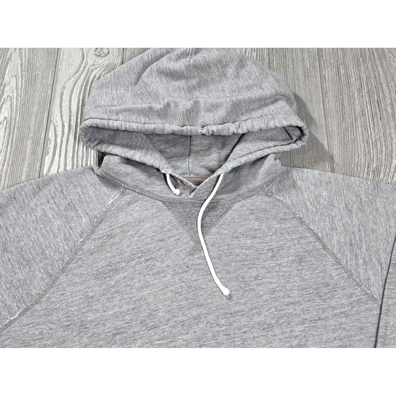 J.Crew J. Crew Sportswear Hoodie Mens LT Tall Pullover Fleece Hooded Sweatshirt Gray Heather Gray Logo Embroidered Pockets Drawstring Vintage Fleece Size US L / EU 52-54 / 3 - 5 Thumbnail