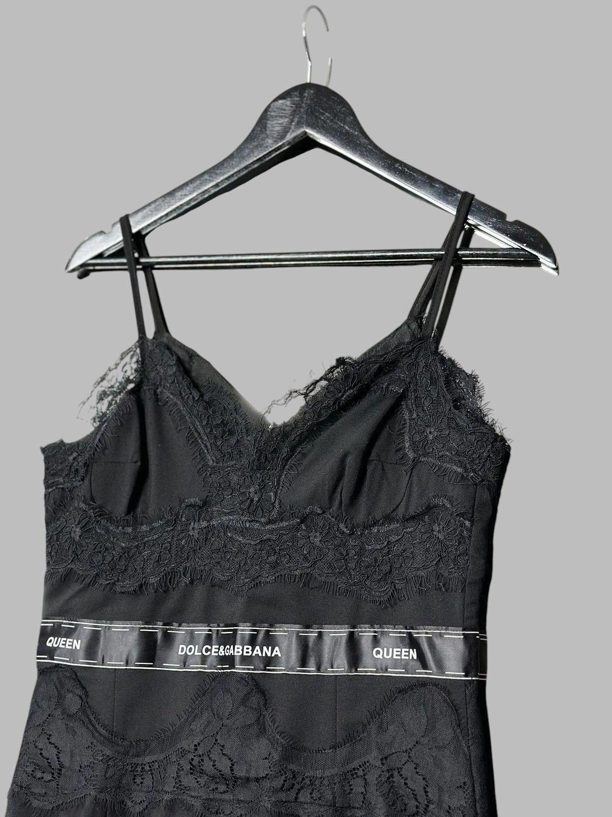 Dolce & Gabbana Classic Elegant Black Dress Queen Dolce & Gabbana Luxury Size S / US 4 / IT 40 - 6 Thumbnail