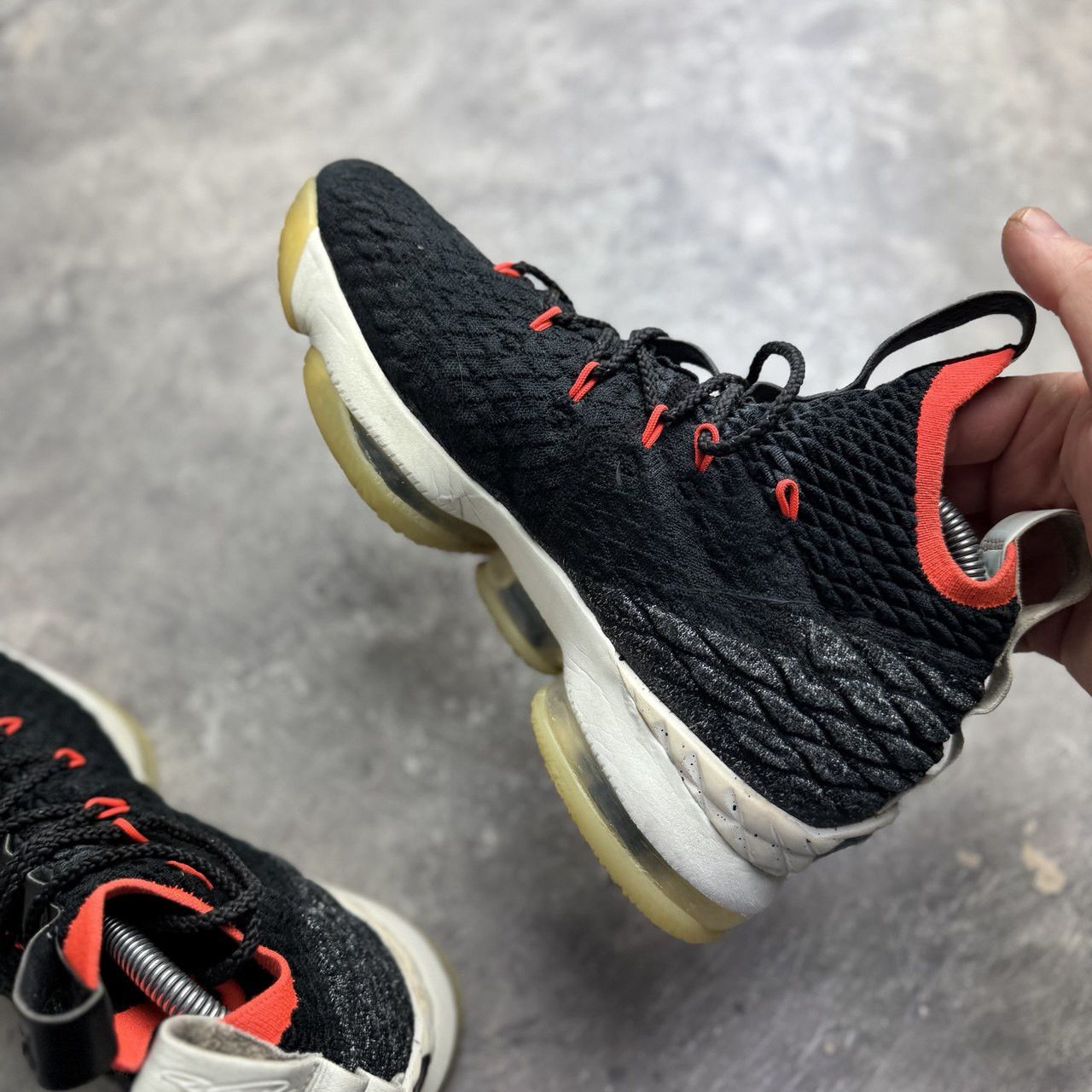 Nike Nike LeBron 15 Size US 7 / EU 40 - 5 Thumbnail