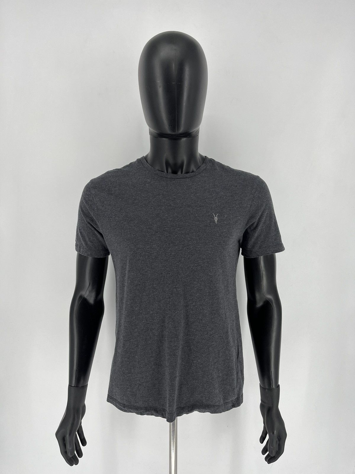 Allsaints Vintage Y2K Allsaints T-shirt luxury sportswear size M Size US M / EU 48-50 / 2 - 2 Thumbnail