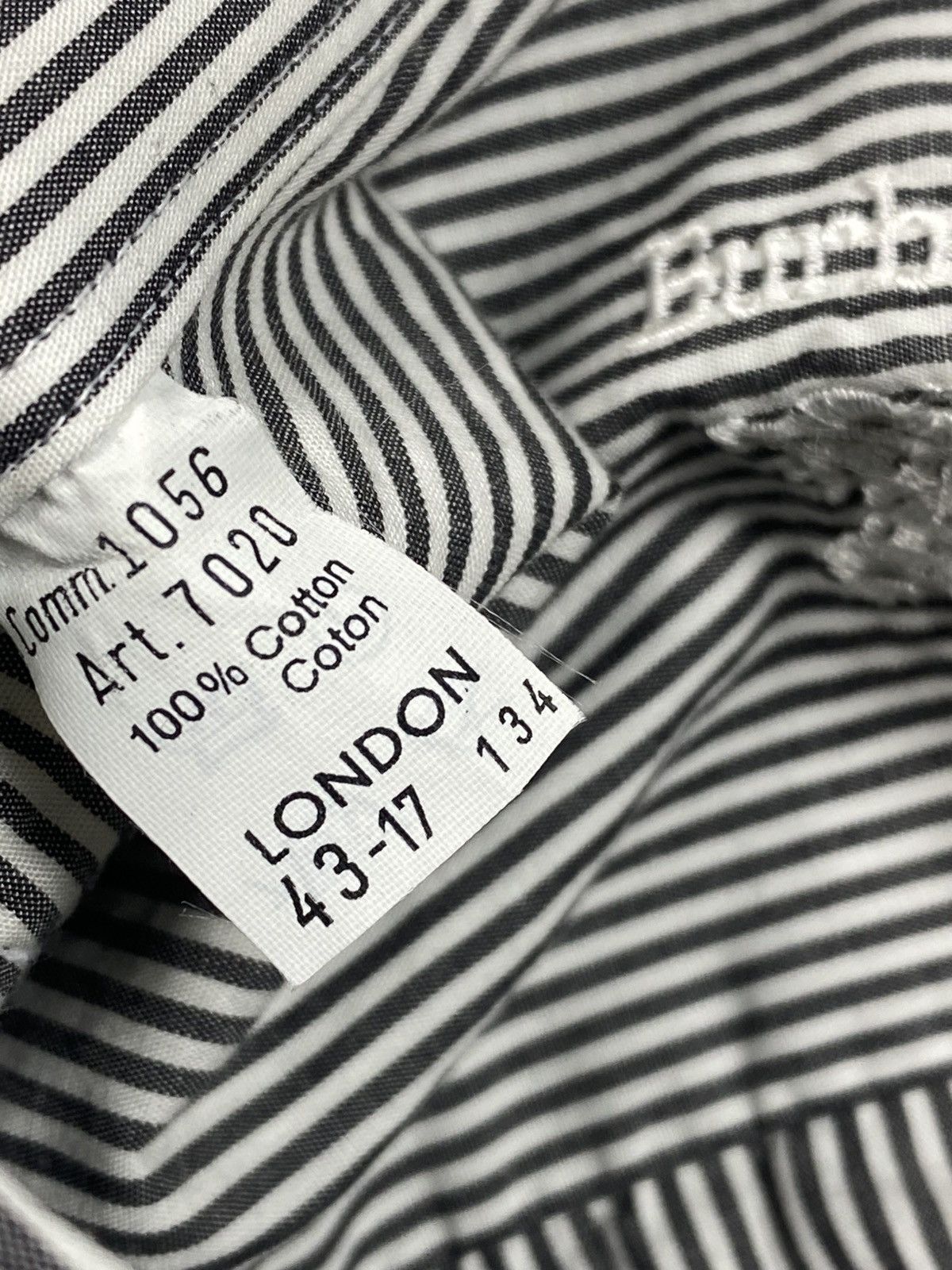 Burberry Vintage Burberrys London striped cotton button up shirt Size US XL / EU 56 / 4 - 10 Thumbnail