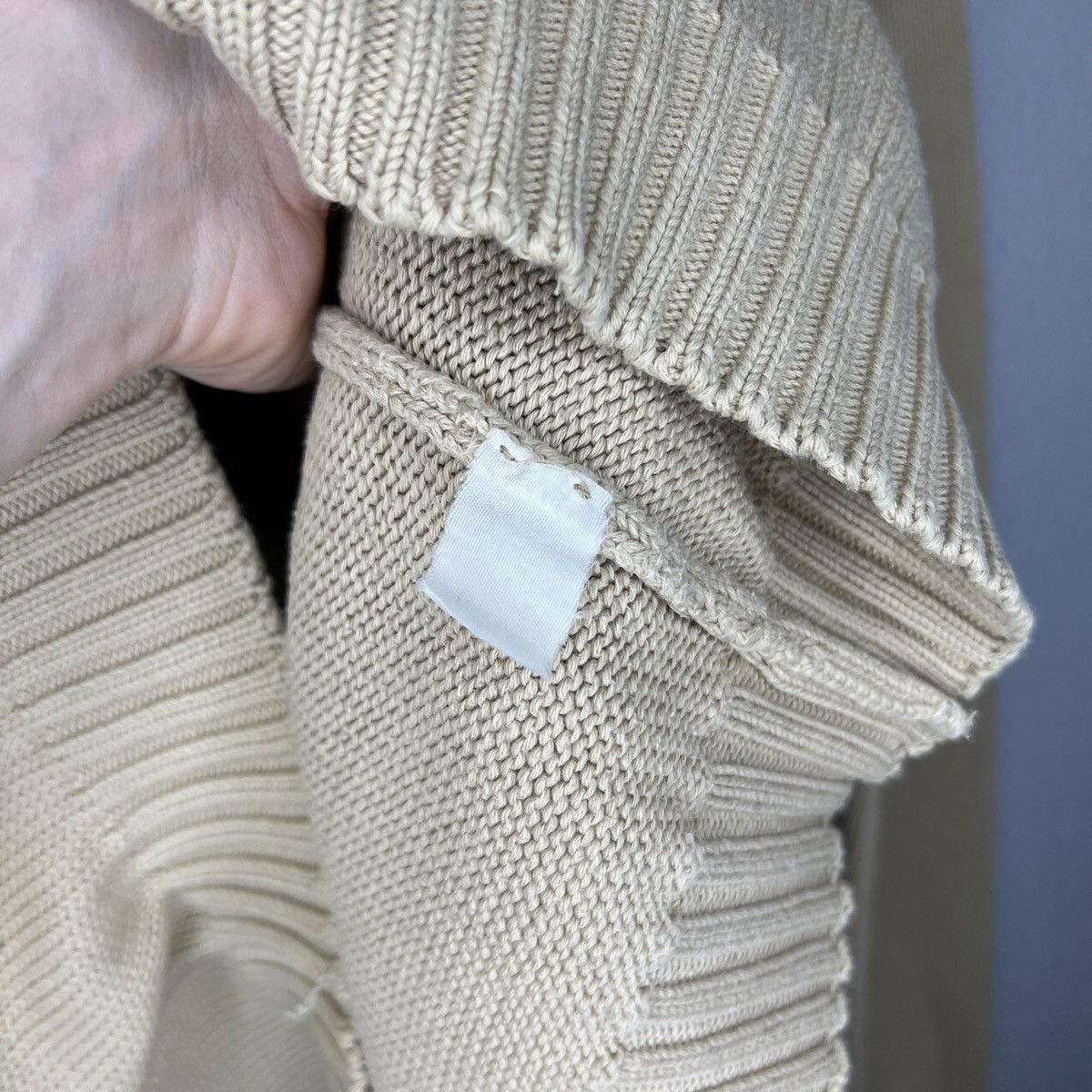 Yves Saint Laurent Yves Saint Laurent YSL Jumper Sweater Knitwear Beige Size US L / EU 52-54 / 3 - 6 Thumbnail