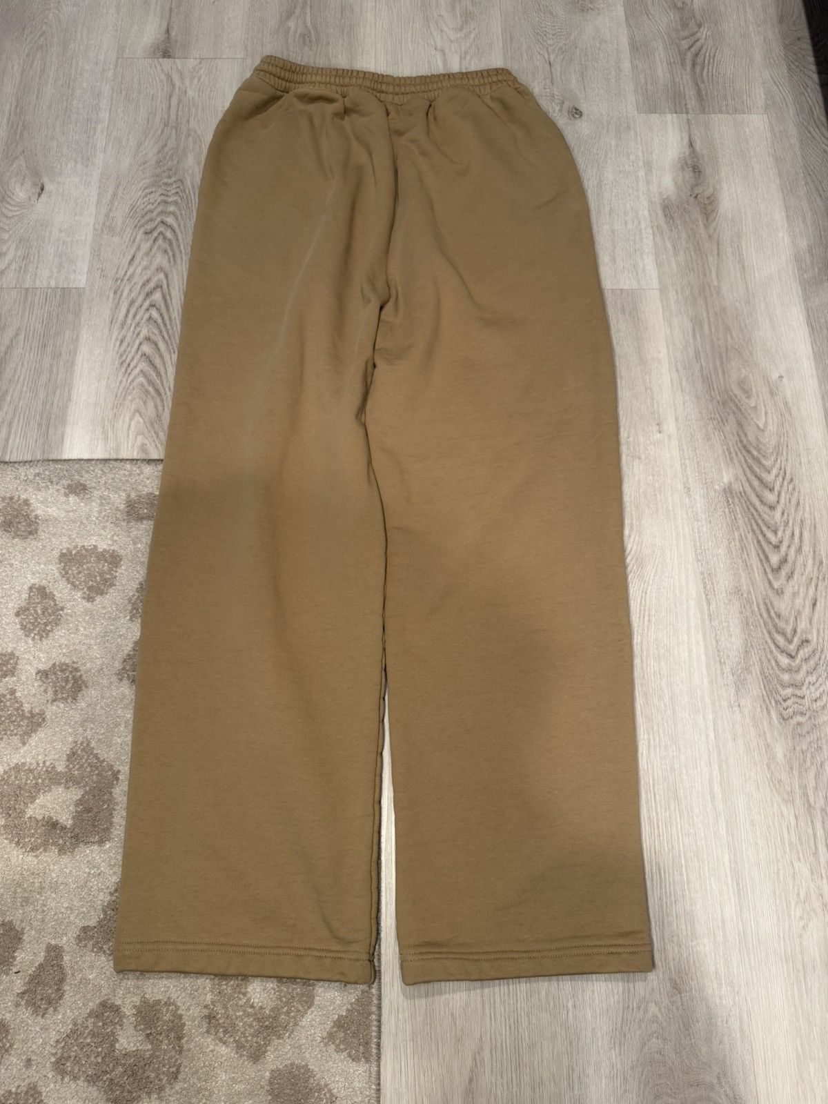 Balenciaga s/s 2021 wide leg sweatpants!! Size US 28 / EU 44 - 5 Thumbnail