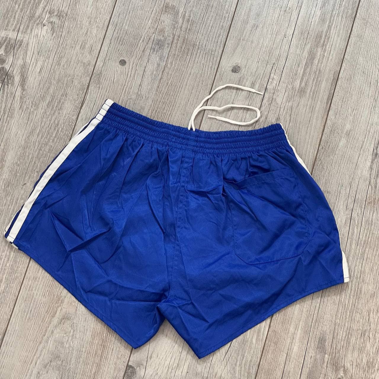 Adidas × Vintage Vintage 90s Adidas Running Shorts Size US 32 / EU 48 - 9 Thumbnail