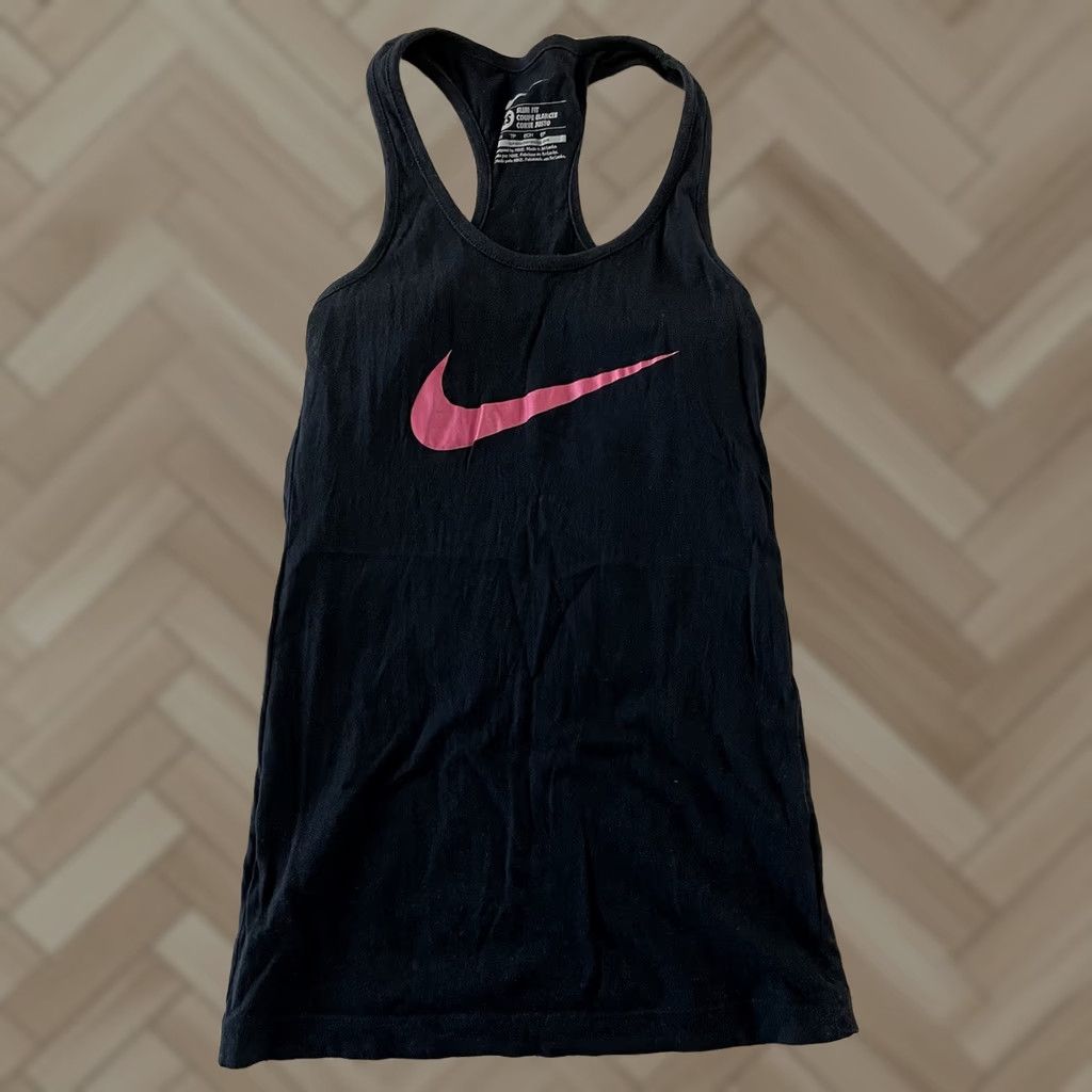 Nike Nike Racer Back Slim Fit Athletic Tank Top Women XS Black Pink Tank Shirt Slimmer Racerback Activewear Nike Racer XS Womens Size XS / US 0-2 / IT 36-38 - 1 Thumbnail