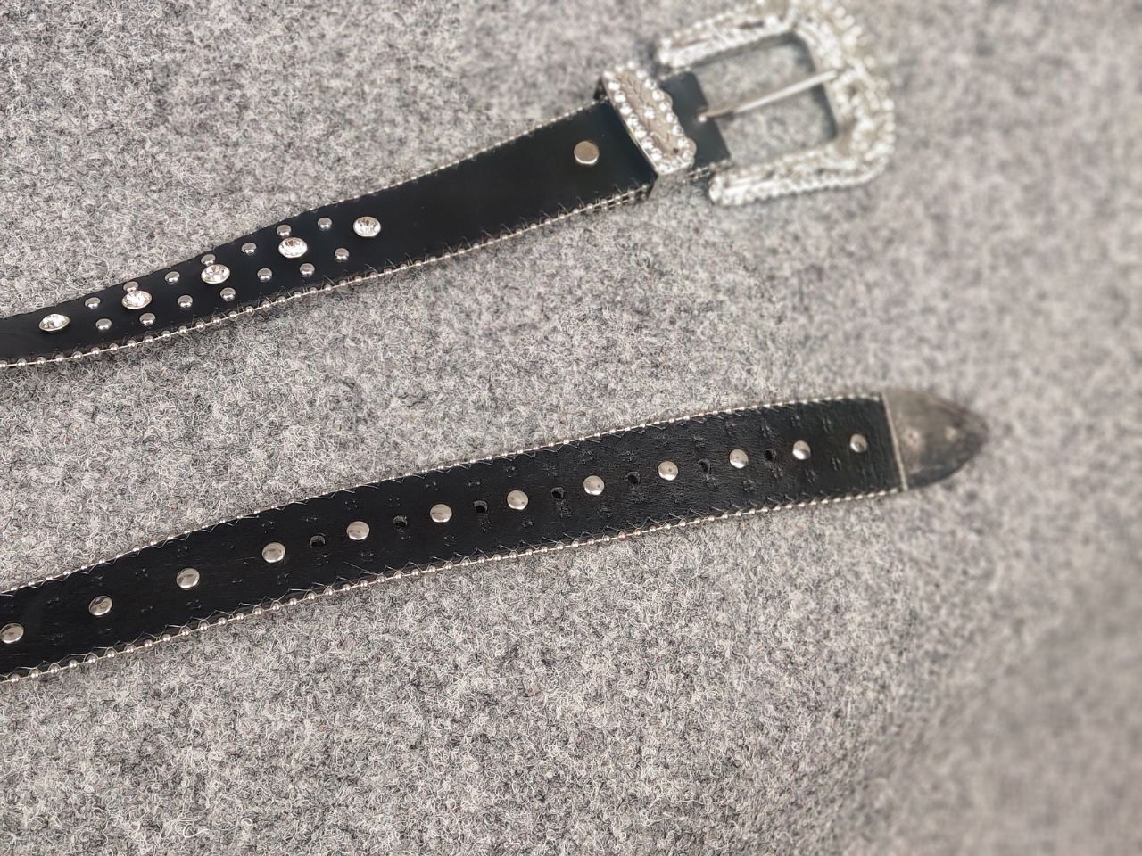 Le Grande Bleu (L.G.B.) Vintage with cross BB. Simon Style Belt Black Leather Y2K Size ONE SIZE - 12 Thumbnail
