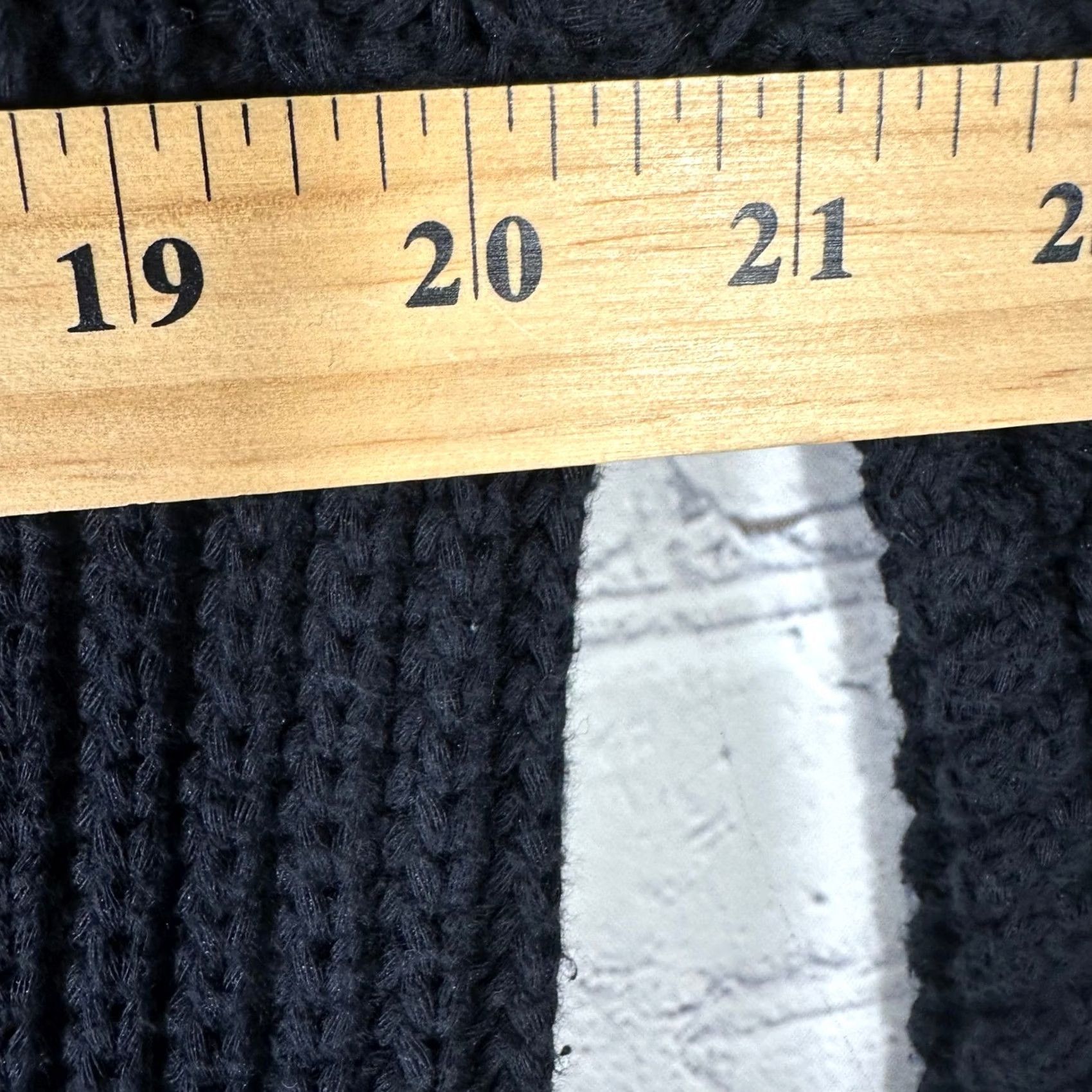 Lululemon Lululemon Black Cable Knit Mock Neck Sweater Raglan Sleeve Cotton Blend Size 8 Womens Pullover Size M / US 6-8 / IT 42-44 - 6 Thumbnail