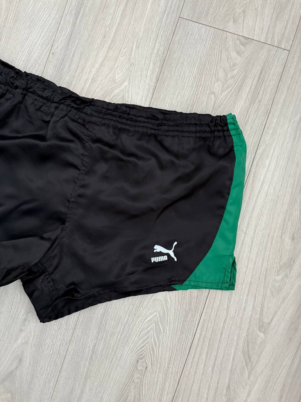 Puma Vintage Puma Shorts Rare 80s Running Size US 34 / EU 50 - 2 Thumbnail