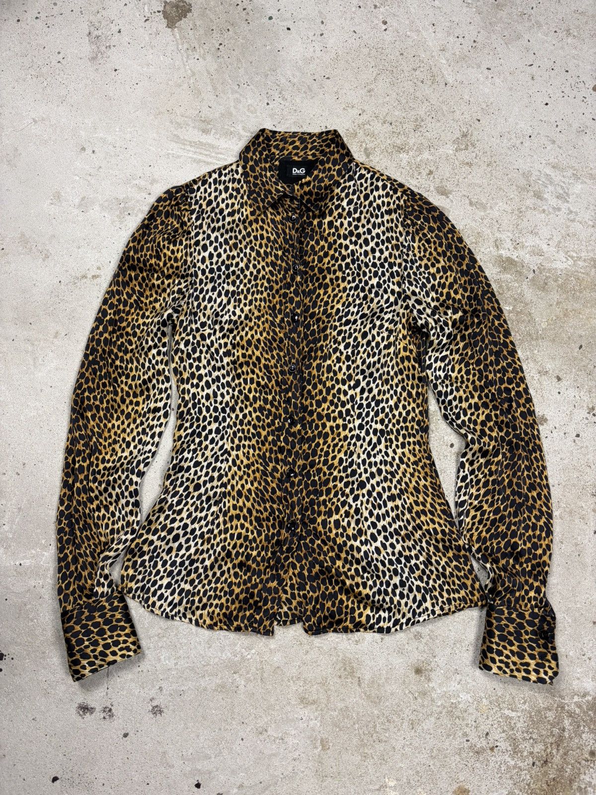 Dolce & Gabbana 2000s Dolce & Gabbana Silk Leopard Print Shirt Button Up Size S / US 4 / IT 40 - 1 Thumbnail