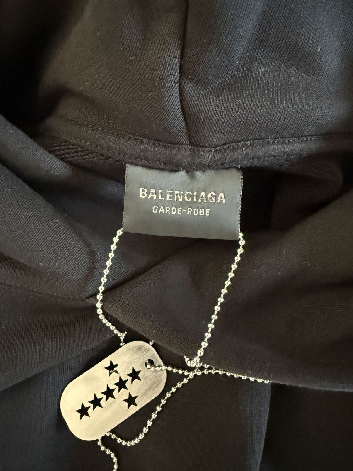 Balenciaga Balenciaga Garde-Robe Care Label Hoodie Size US S / EU 44-46 / 1 - 5 Thumbnail