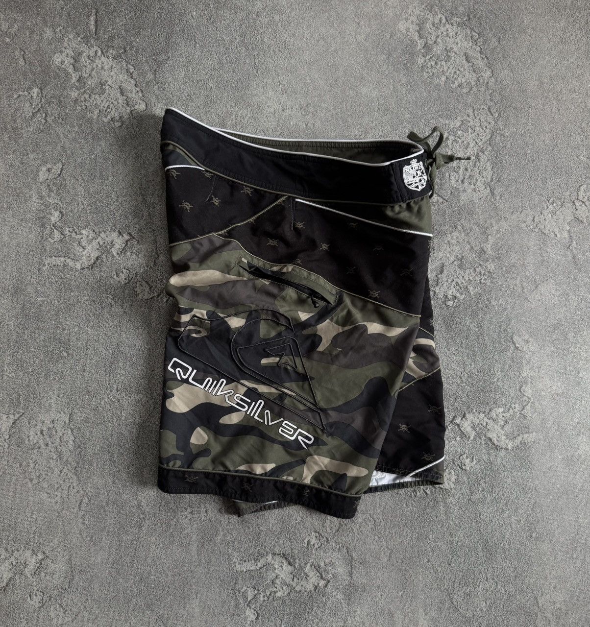 Quiksilver Quiksilver 32size camouflage surf style shorts 🩳 surfing 90s Size US 32 / EU 48 - 15 Thumbnail