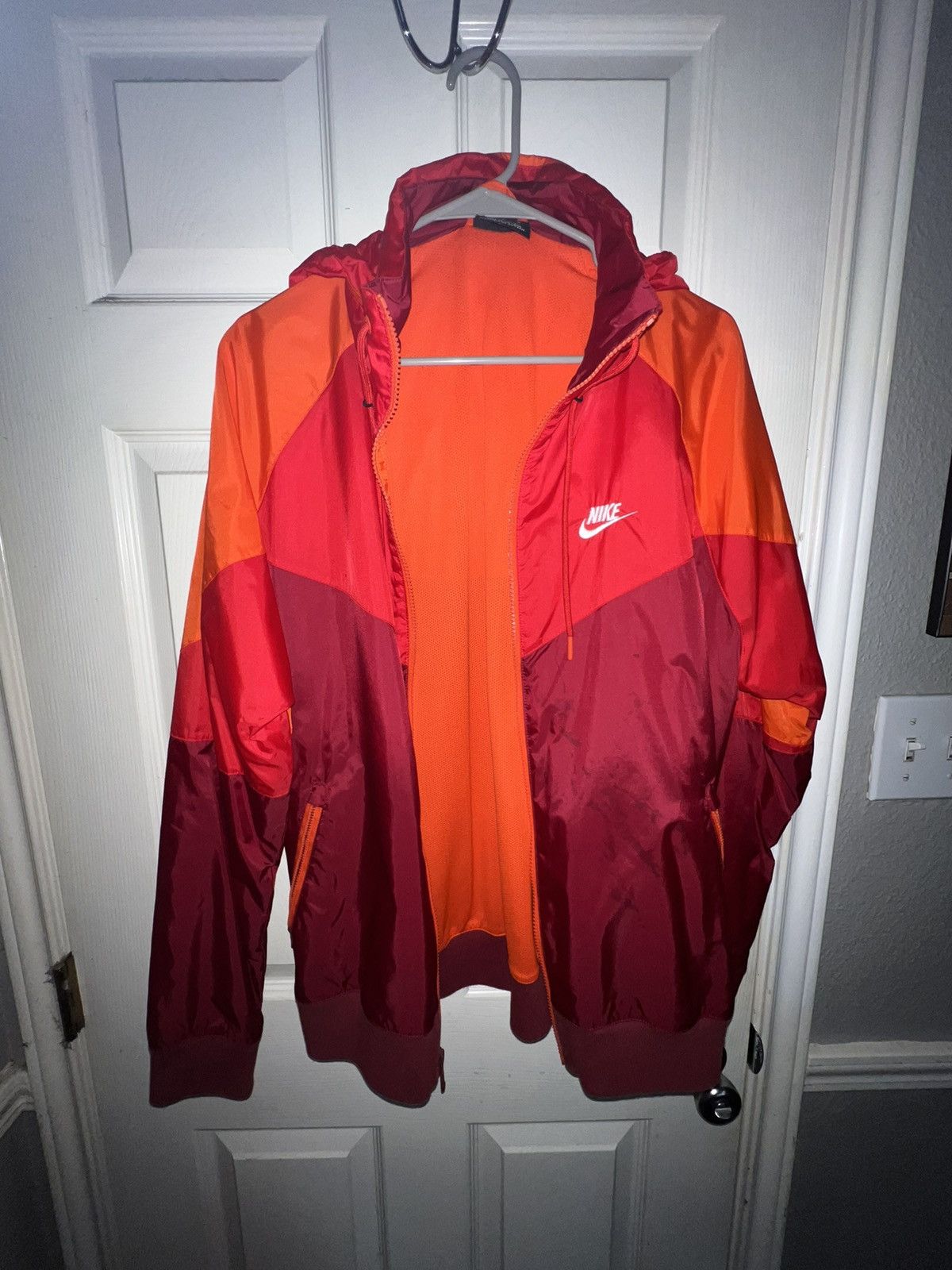 Nike Nike tech “sunset” windbreaker Size US M / EU 48-50 / 2 - 6 Thumbnail