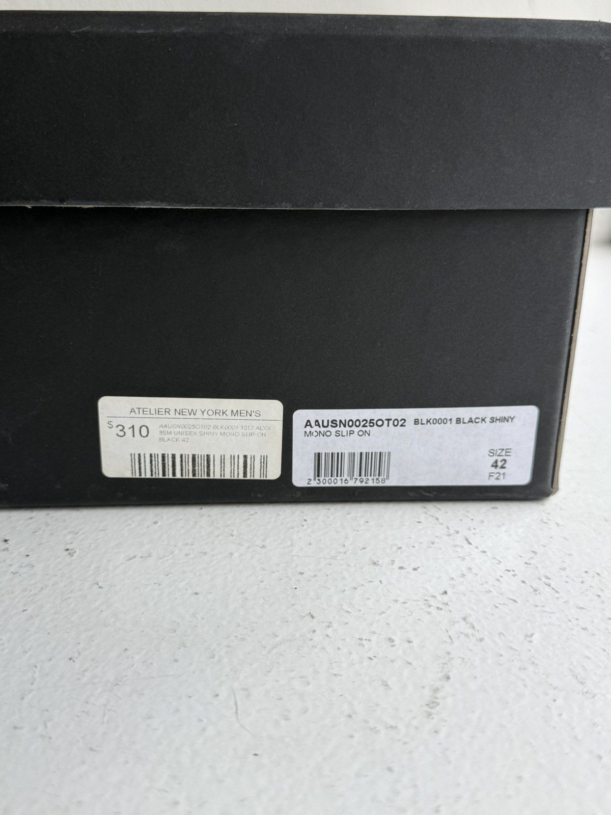 1017 ALYX 9SM 1017 Alyx 9SM Black Shiny Mono slip on Size US 9 / EU 42 - 8 Thumbnail