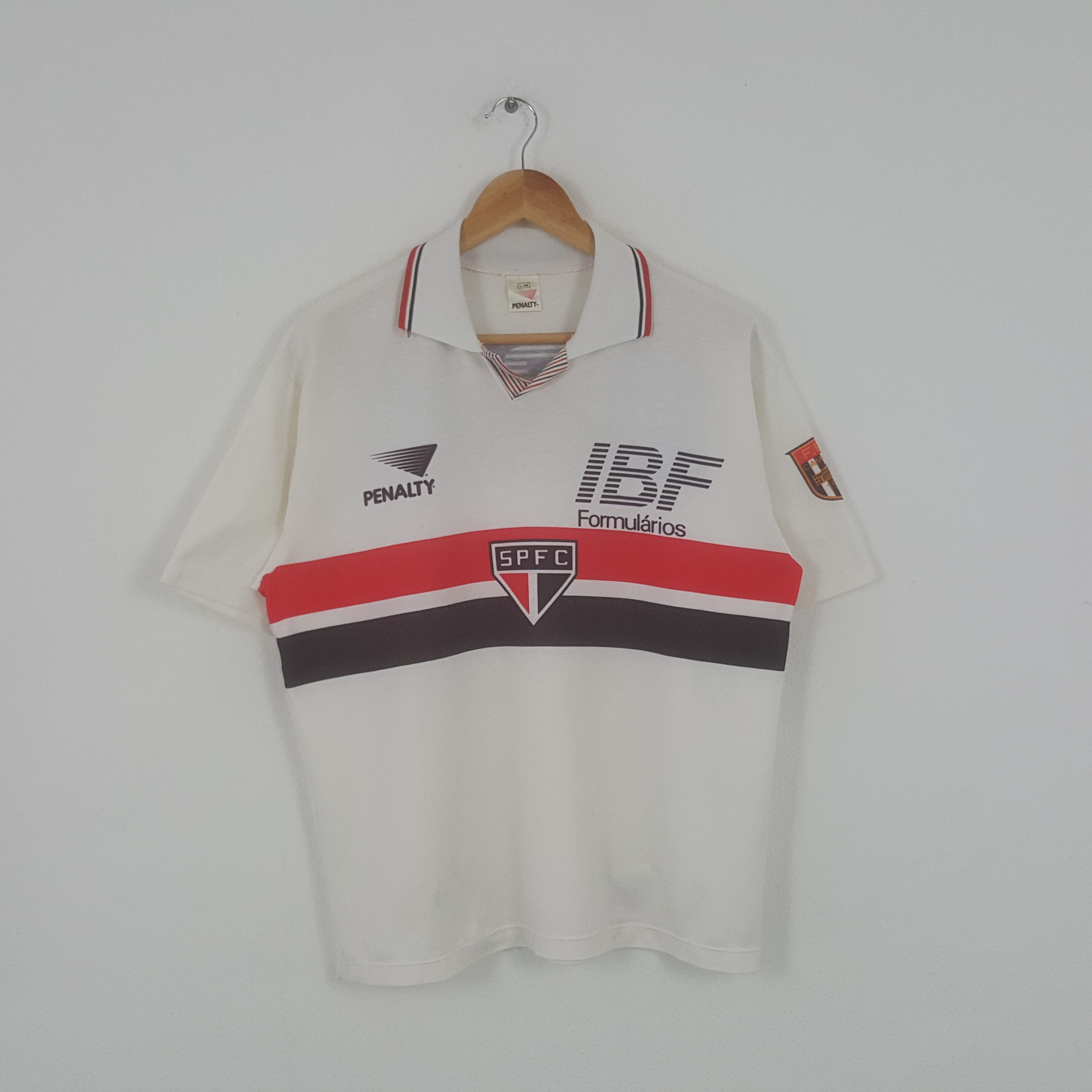 Vintage Sao Paulo Brazil Soccer Club IBF Formularios Polos