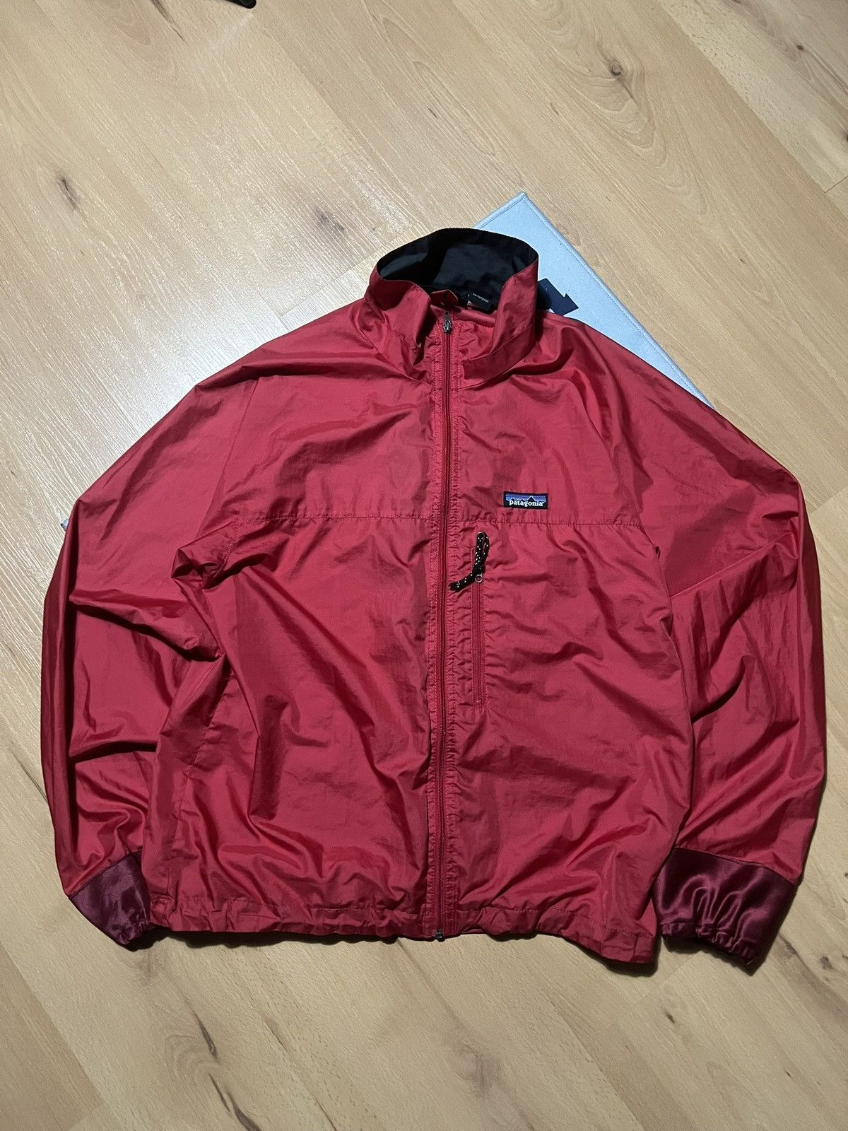 Patagonia Patagonia Lightweight Red Windbreaker Jacket Size M Size US M / EU 48-50 / 2 - 1 Thumbnail