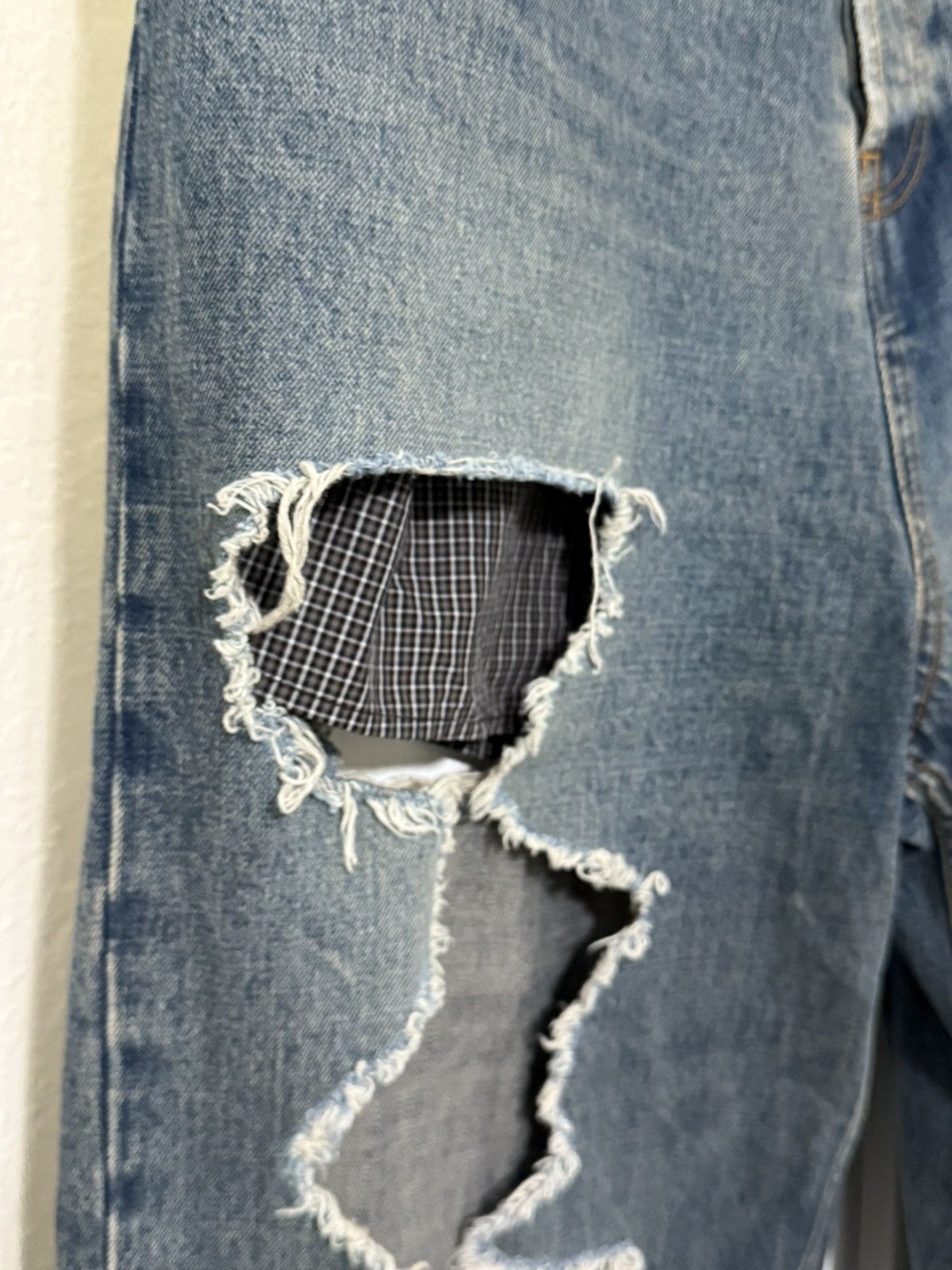Balenciaga Balenciaga Destroyed Layered Pants SAMPLE Size US 30 / EU 46 - 4 Thumbnail