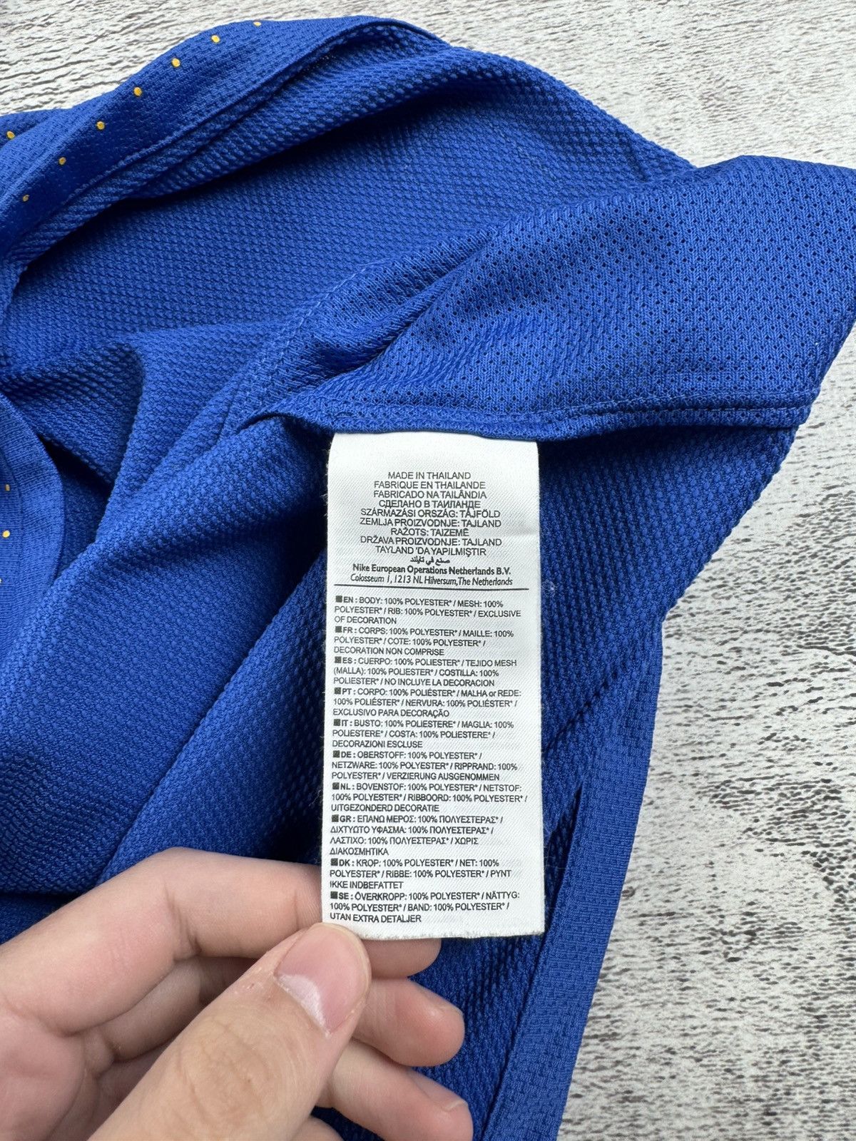 Nike Nike BRAZIL Away 2010/2011 National Football T Shirt Jersey Size US L / EU 52-54 / 3 - 13 Thumbnail