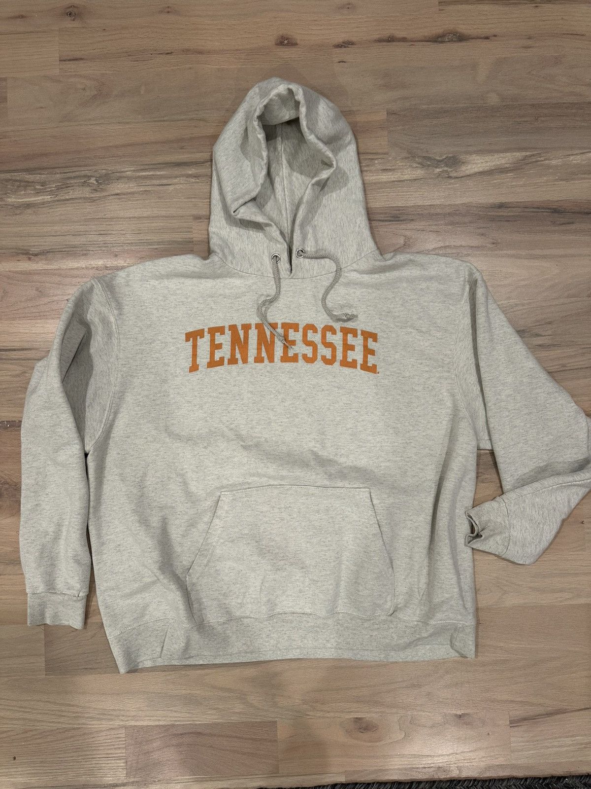 Champion Champion Tennessee Volunteers Gray Hoodie 2 XL Size US XXL / EU 58 / 5 - 1 Thumbnail