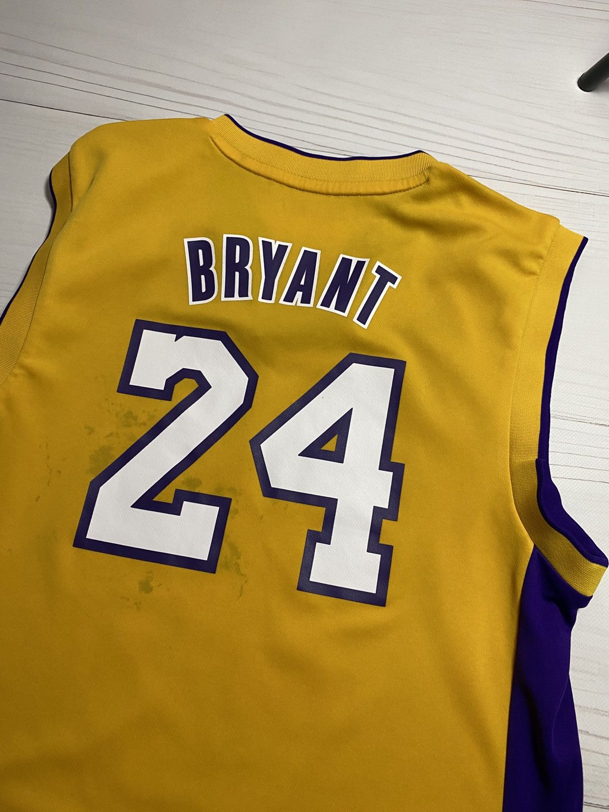 Adidas Vintage Adidas Los Angeles Lakers #24 Kobe Bryant jersey Size US S / EU 44-46 / 1 - 11 Thumbnail