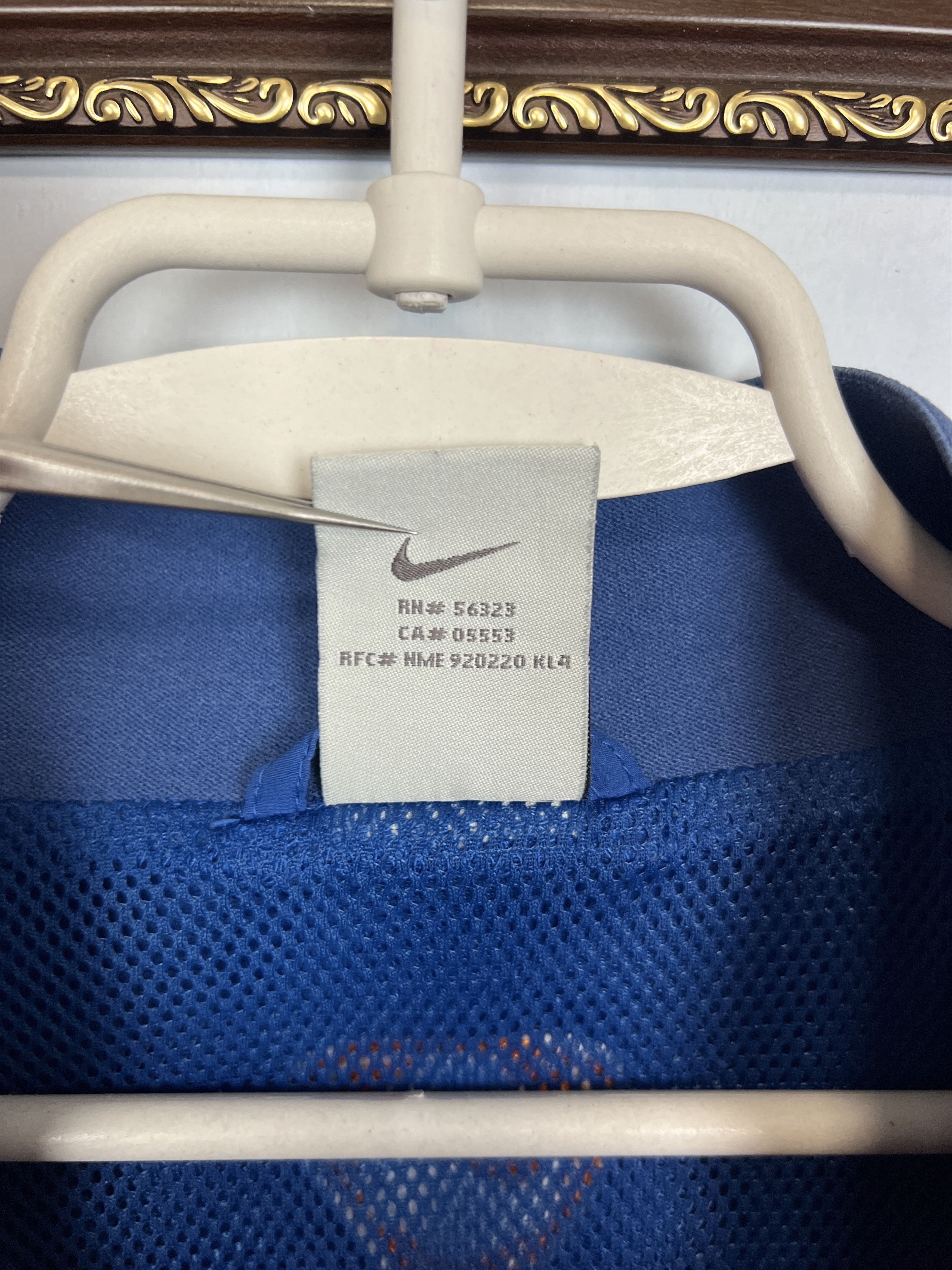 Nike Vintage Nike Barcelona Football Jacket Soccer Track Top Blue Size US L / EU 52-54 / 3 - 11 Thumbnail