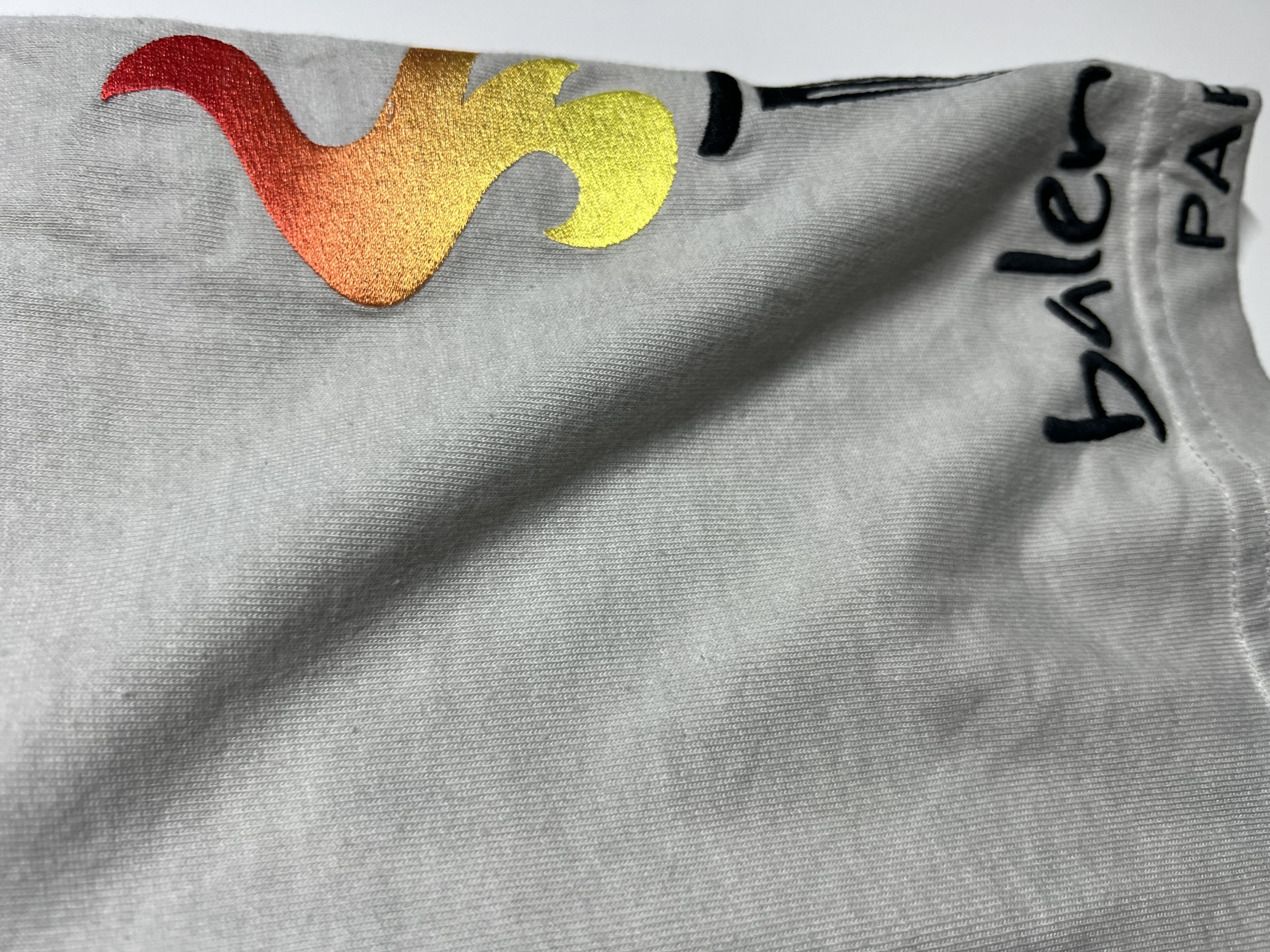 Balenciaga Balenciaga Paris Upside Down T-Shirt Size US L / EU 52-54 / 3 - 4 Thumbnail