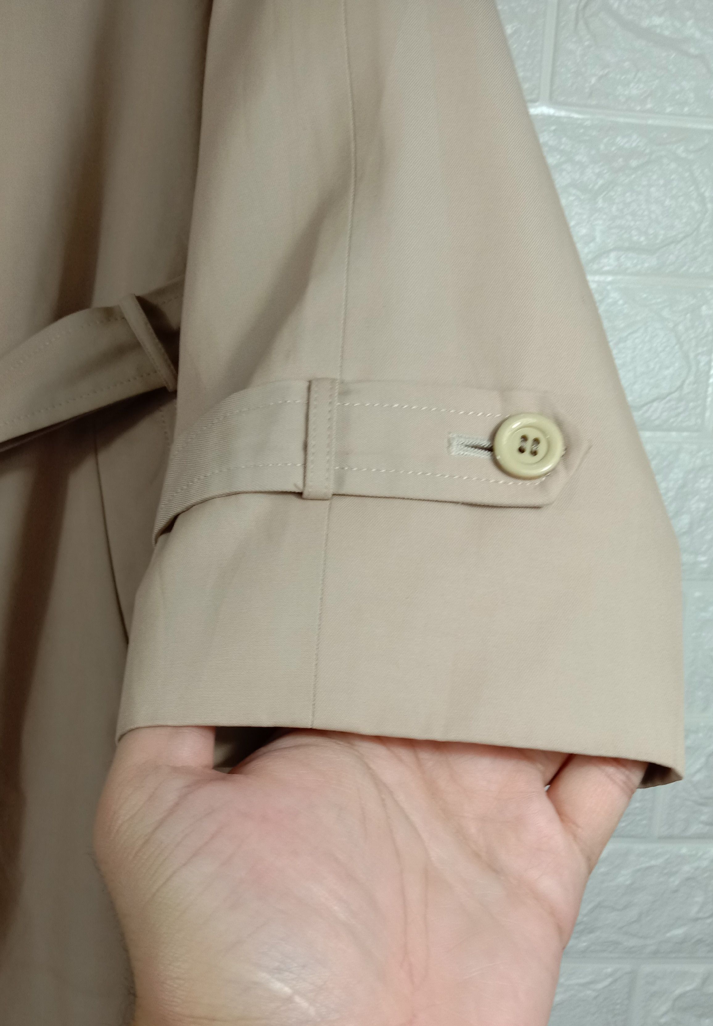 Japanese Brand Vintage Original Fashion Brand Belt Trench Coat Size S / US 4 / IT 40 - 5 Thumbnail