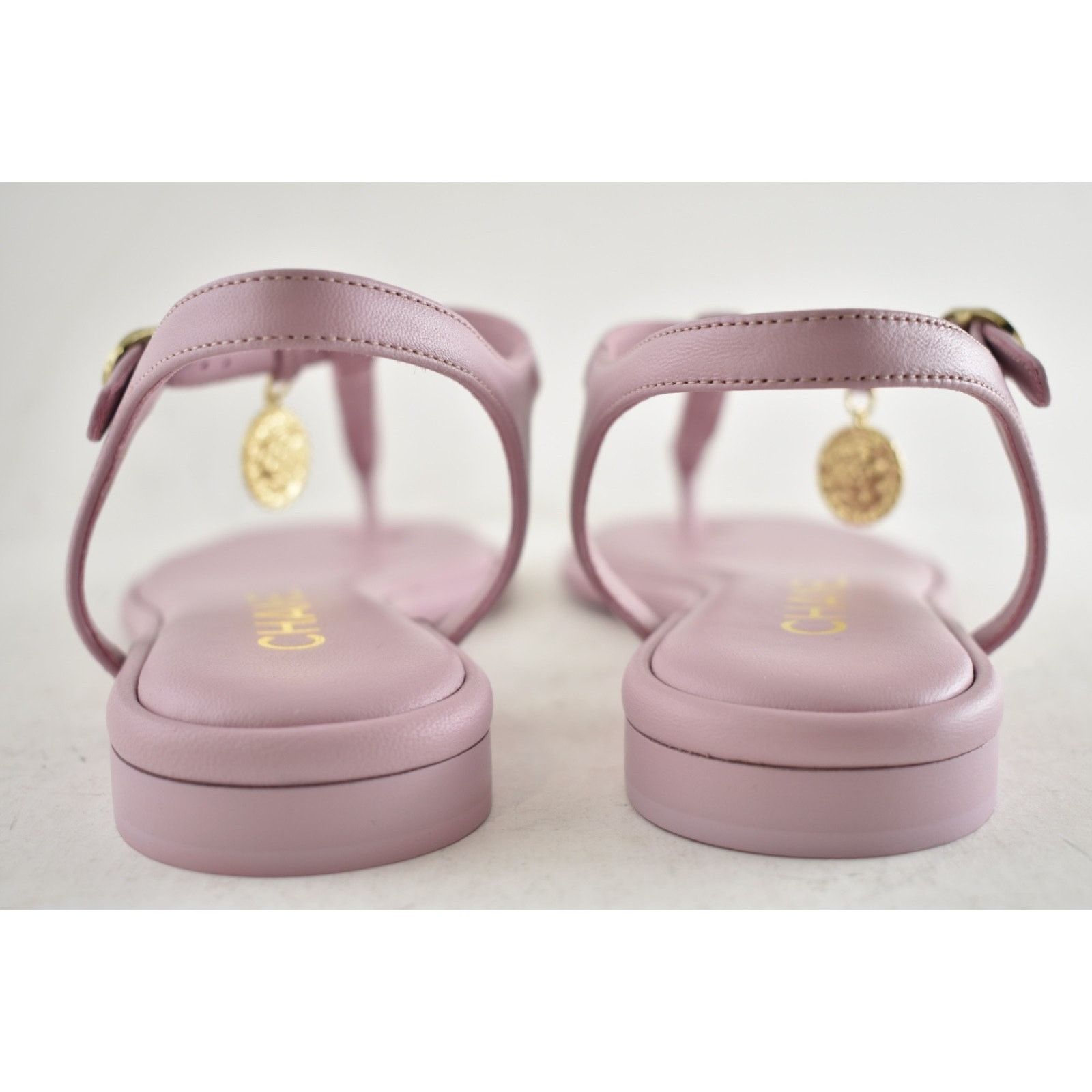 Chanel Chanel Lilac Pink Gold Chain Flat Thong Sandal 39.5 Size US 9.5 / IT 39.5 - 16 Thumbnail