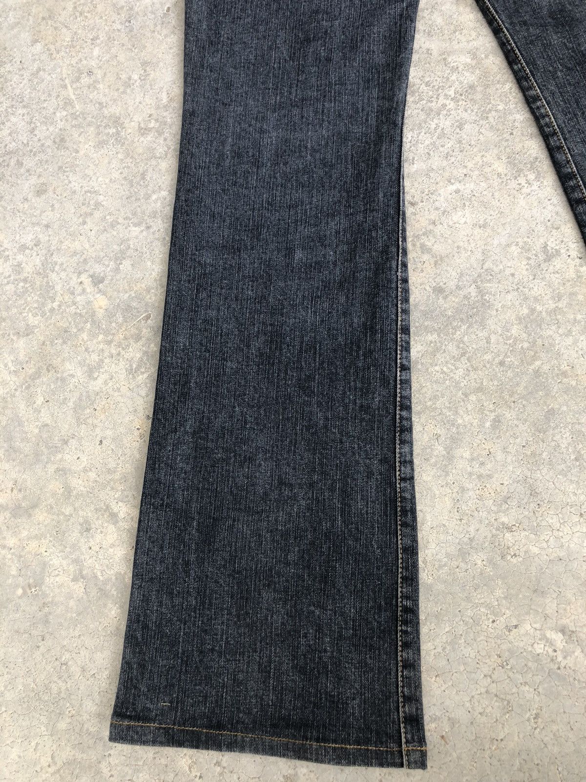 Tornado Mart Tornado Mart Flared Jeans Distressed Jeans Size US 32 / EU 48 - 12 Thumbnail