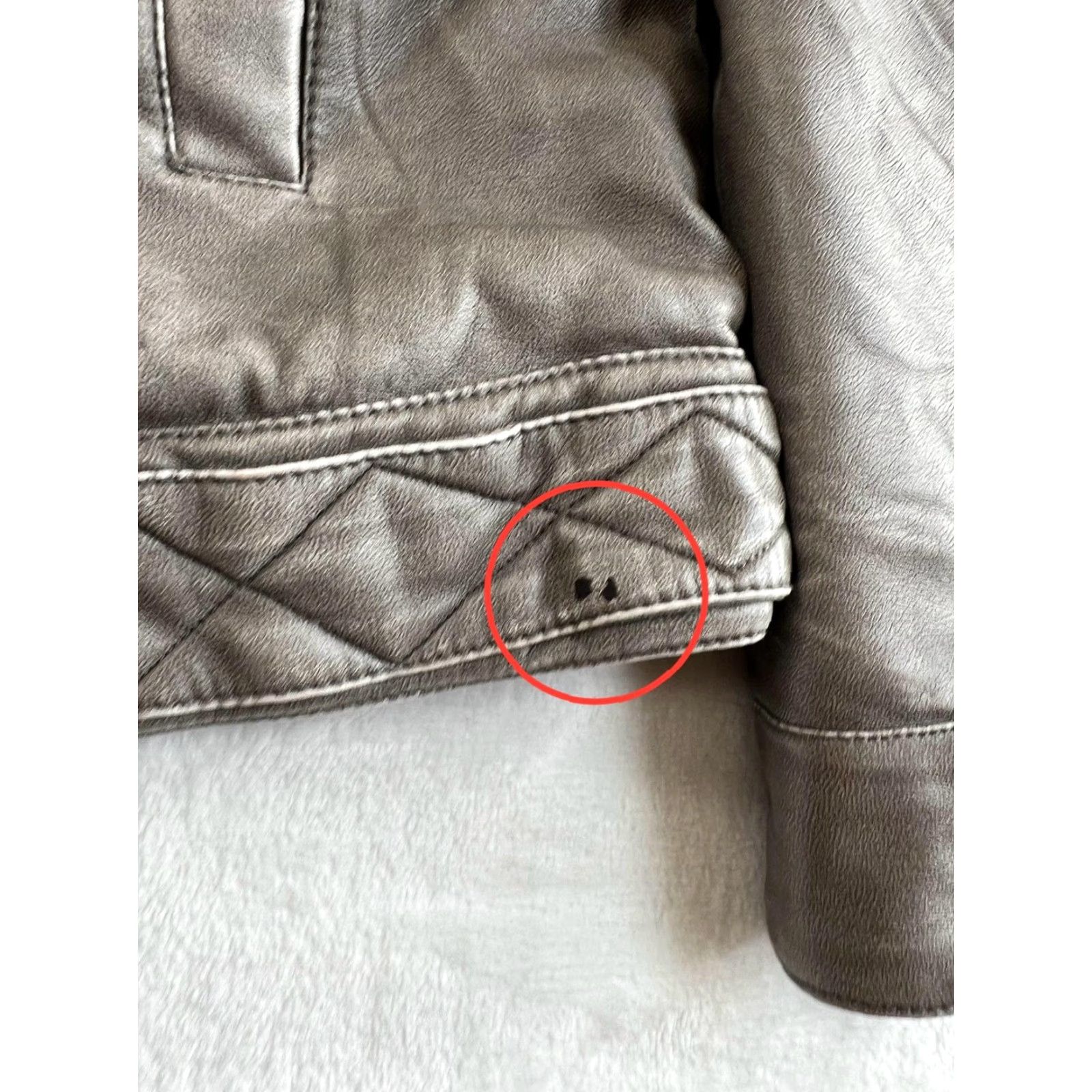 BKE BKE Jacket Women’s Medium Gray Faux Leather Hooded Quilted Moto Size M / US 6-8 / IT 42-44 - 4 Thumbnail