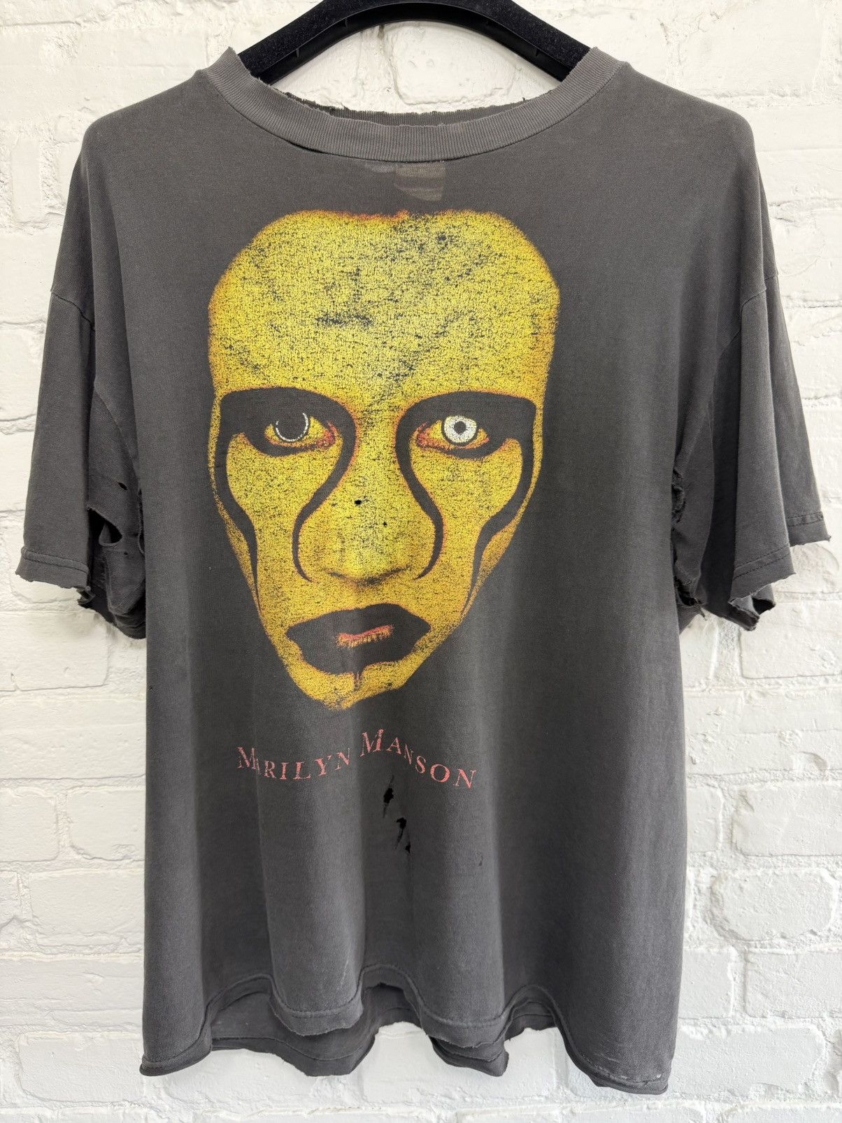 Marilyn Manson Vintage 90's Marilyn Manson Sex is Dead thrashed shirt Size US XL / EU 56 / 4 - 7 Thumbnail