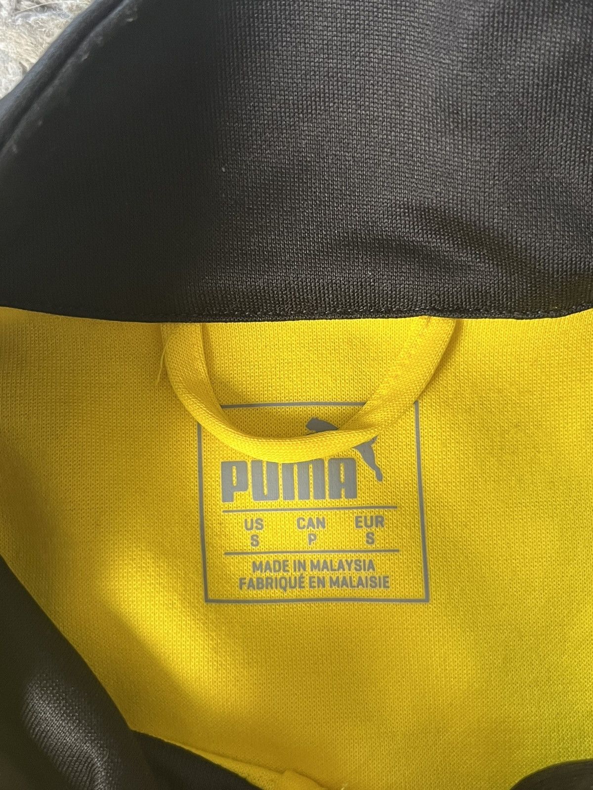 Puma Vintage Olympic Puma Soccer football team Borussia Dortmund Size US M / EU 48-50 / 2 - 6 Thumbnail