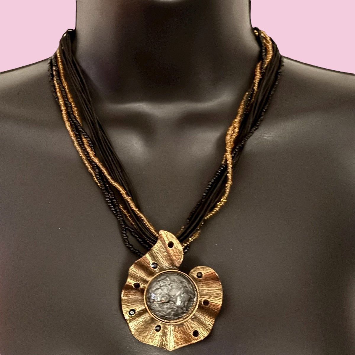 Other Multi chain beaded golden wavy pendant necklace Size ONE SIZE - 1 Thumbnail
