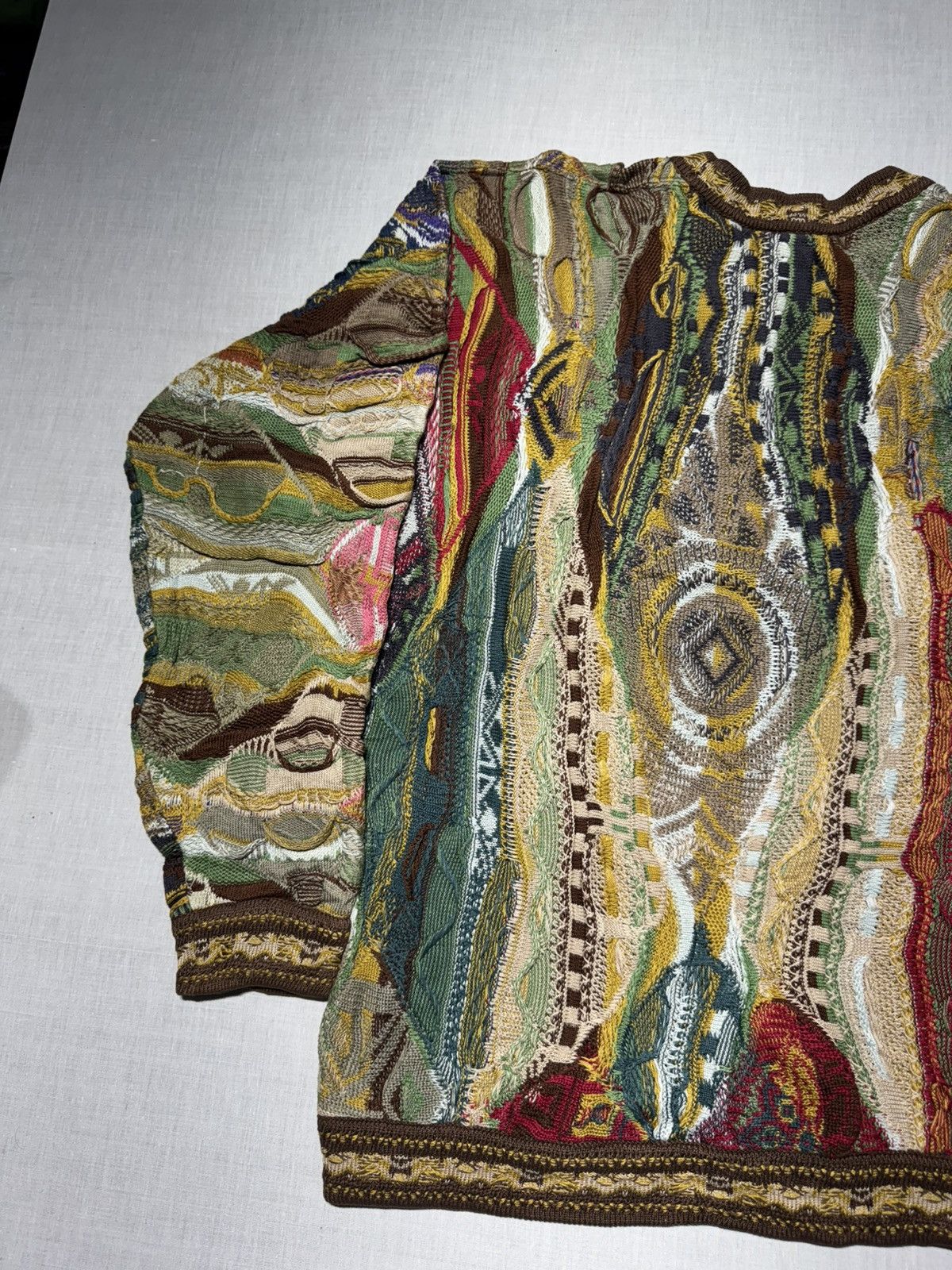 Coogi COOGI SWEATER SNAKEHEAD PRINT🐍 (001) Size US L / EU 52-54 / 3 - 6 Thumbnail