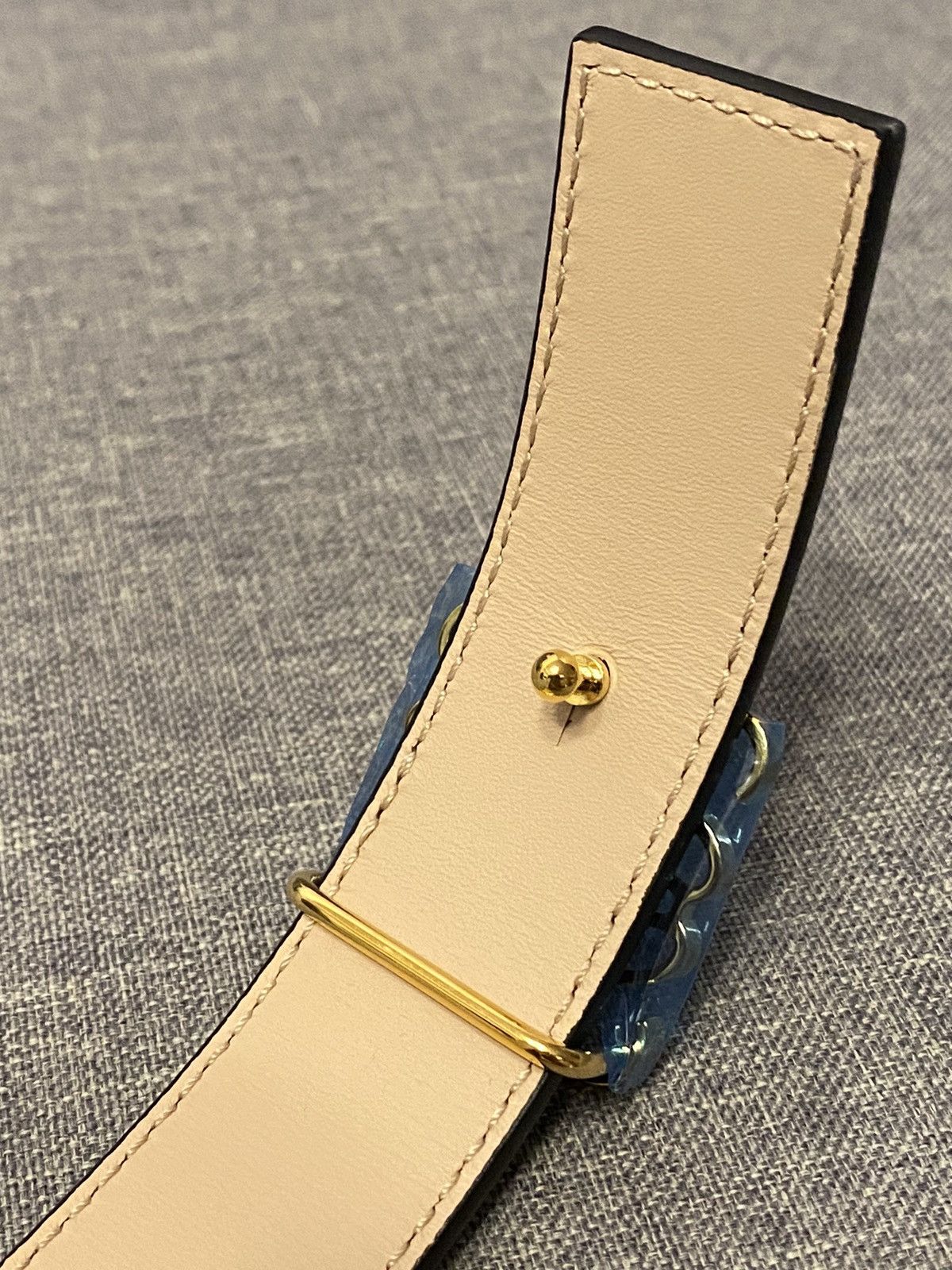Loewe Loewe gold tone anagram burgundy and nude reversible belt 85 Size 30 - 7 Thumbnail