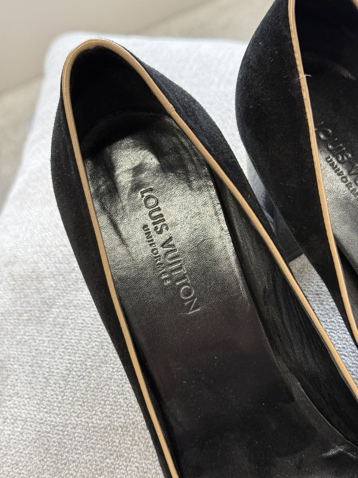 Louis Vuitton Louis Vuitton Pump Suede Uniform Shoes Size 40 Size US 10 / IT 40 - 3 Thumbnail