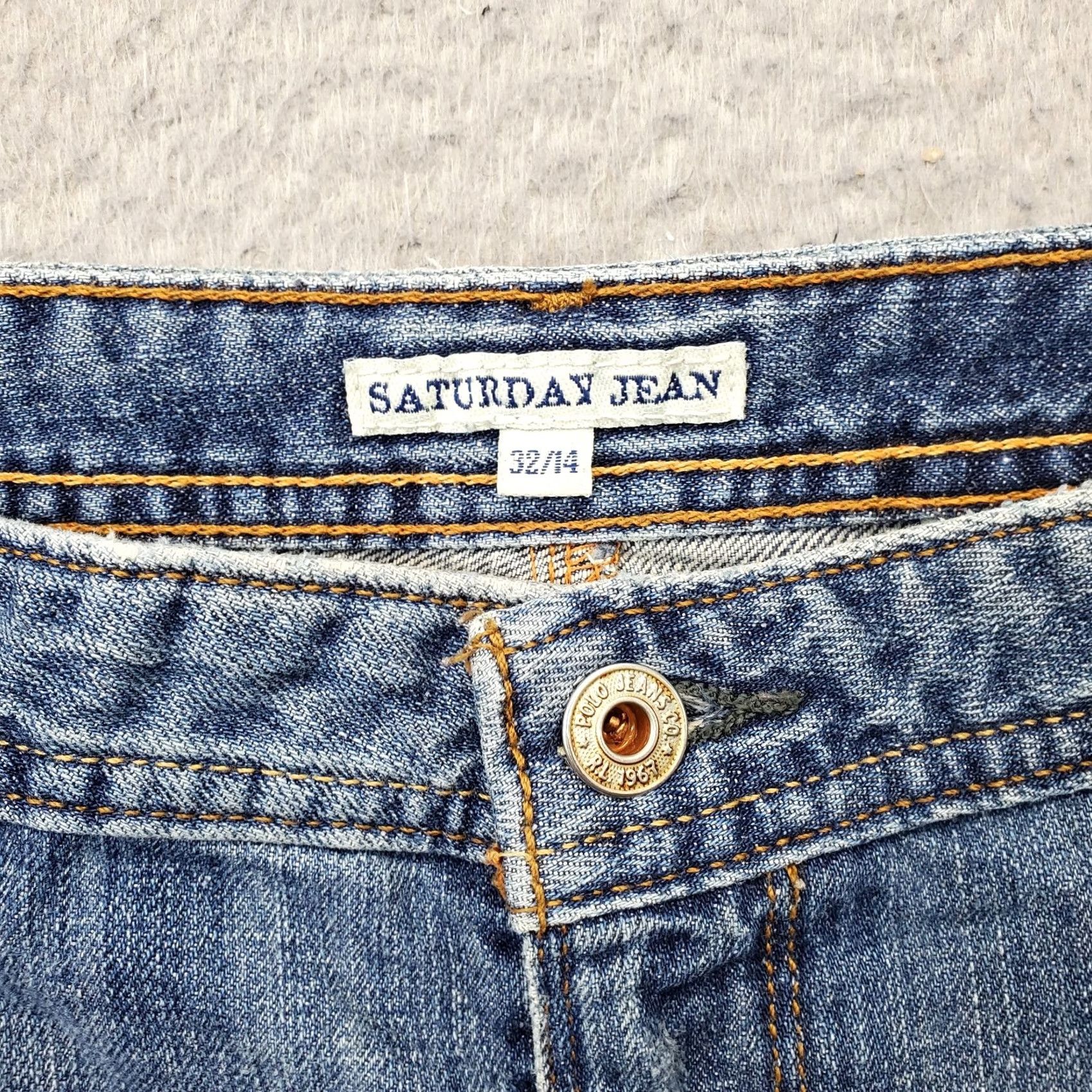Denime Saturday Jeans Shorts Womens 32 Blue Denim Flat Front Side Slit Bermuda Wash Medium Beach Casual Womens Size 32 Denim Shorts Size 24" / US 00 / IT 34 - 6 Thumbnail