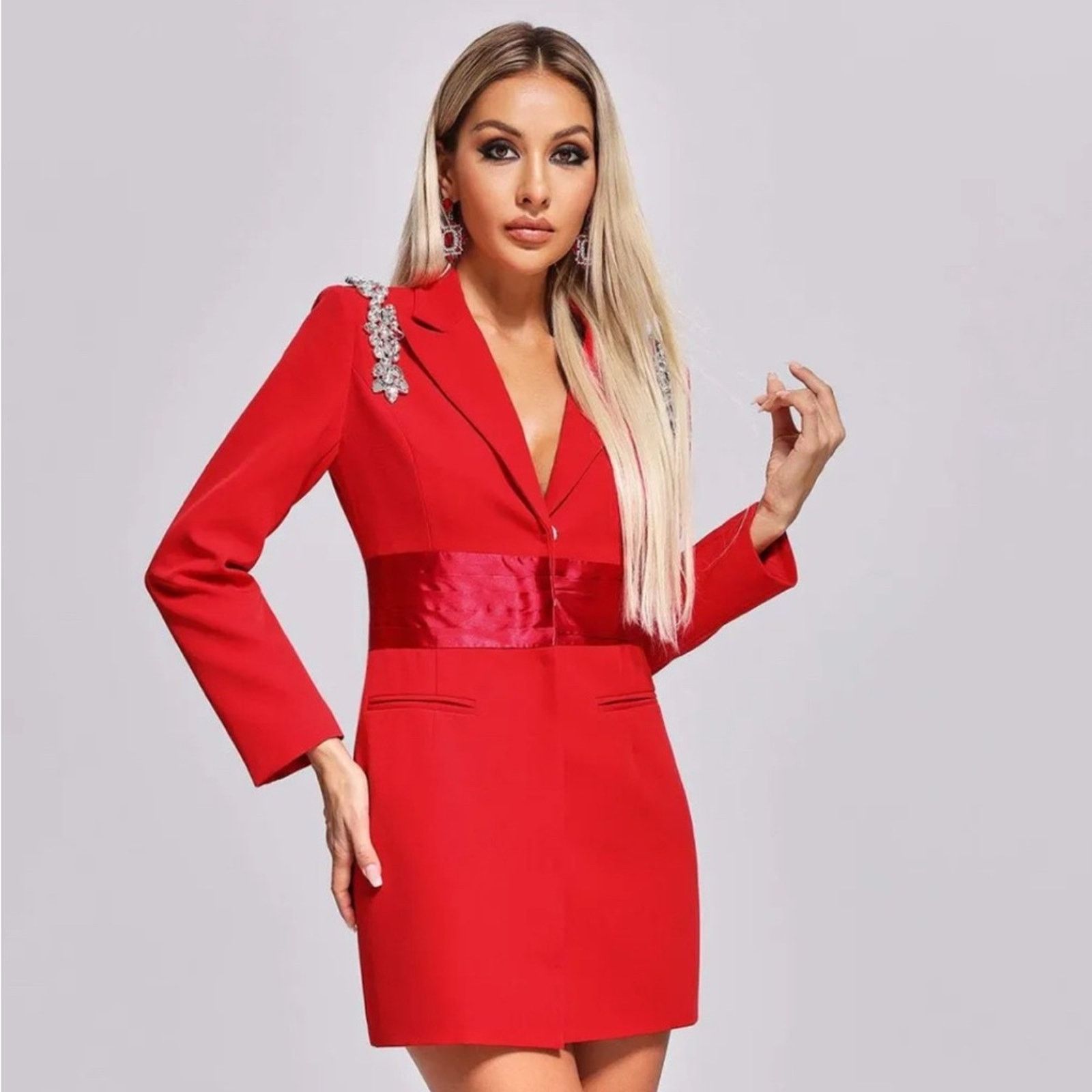Other Lavish Alice Elegant Red Blazer Dress with Embellishments S Size S / US 4 / IT 40 - 1 Thumbnail
